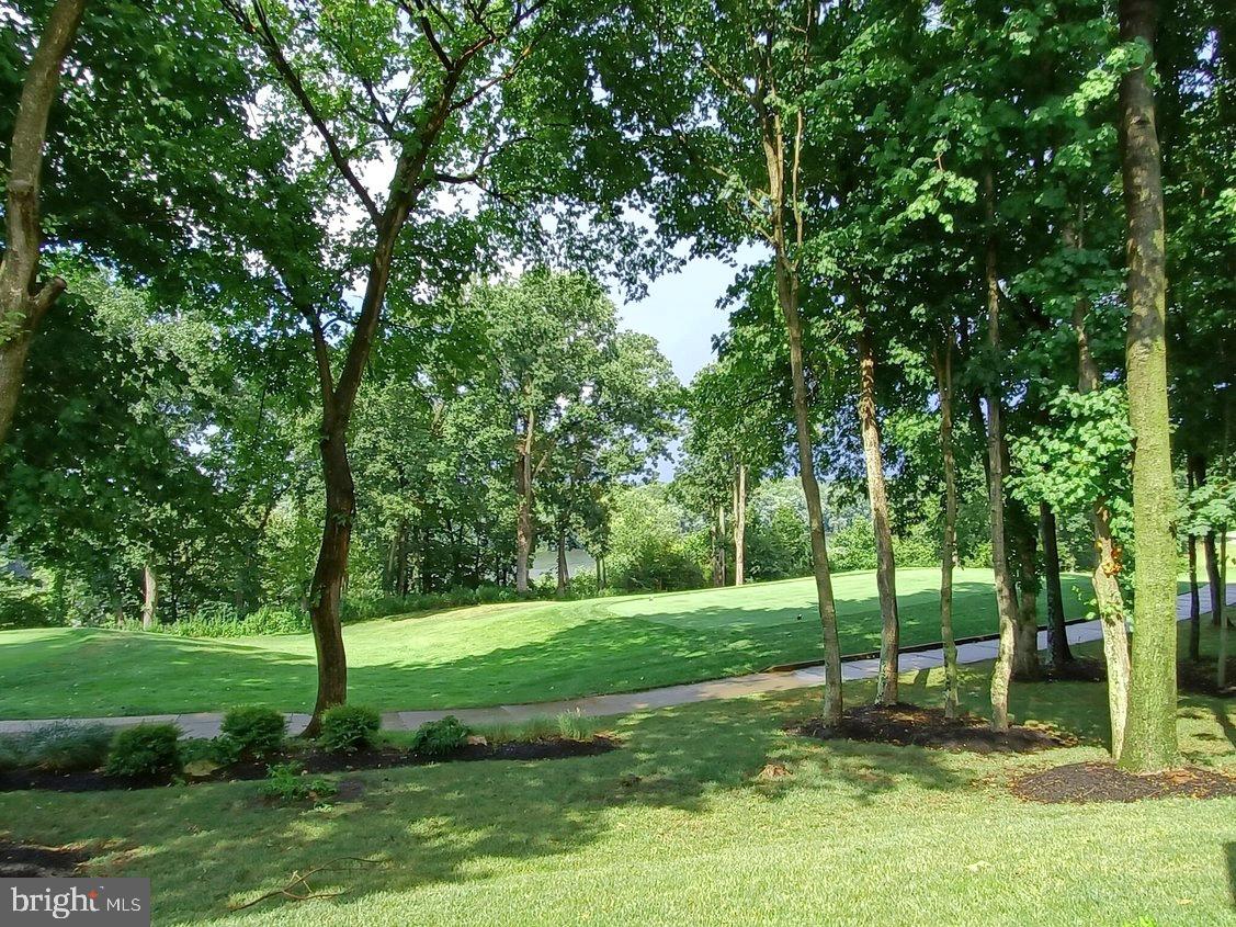 RIVER CREEK - Residential Lease