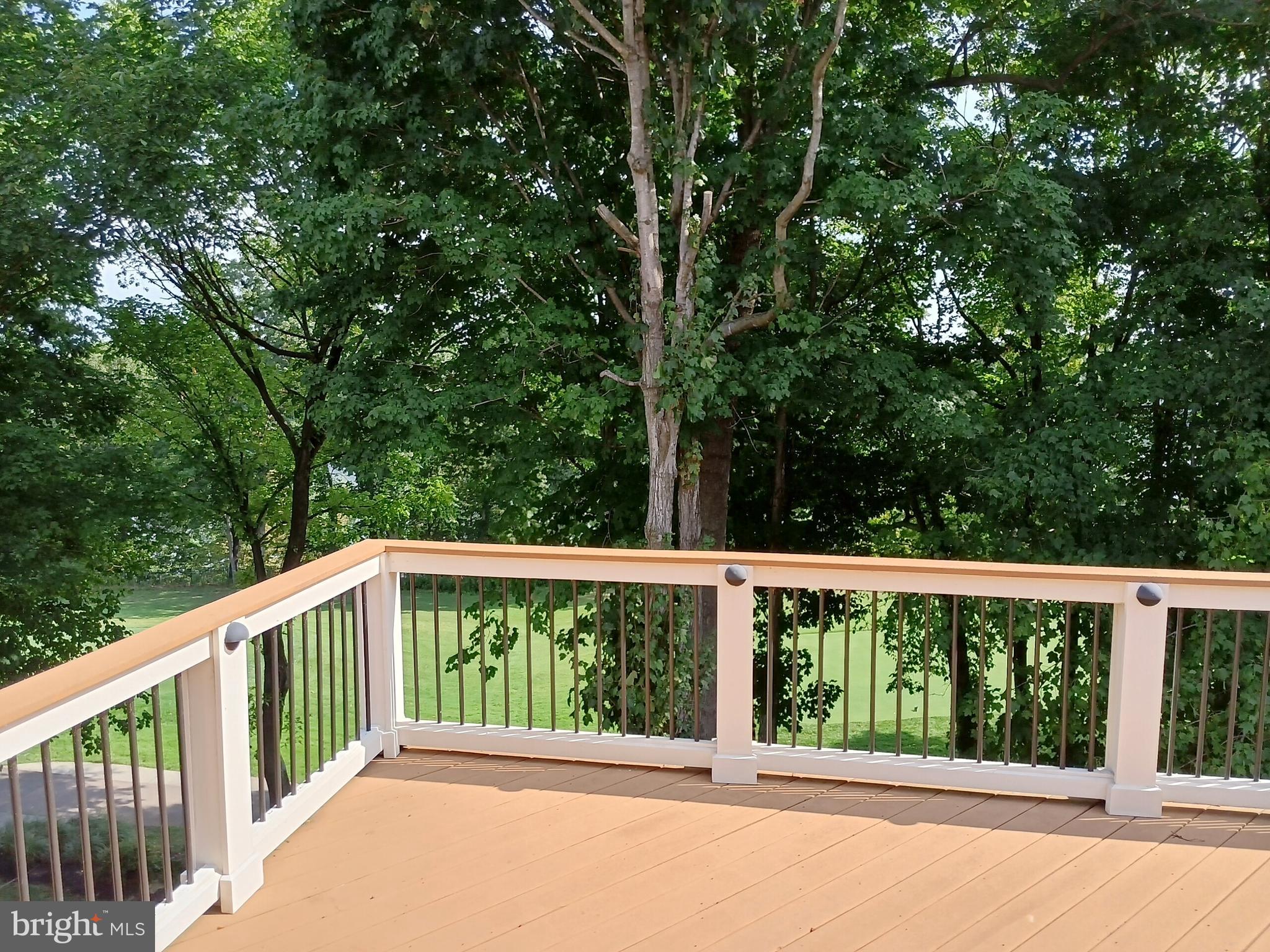 RIVER CREEK - Residential Lease