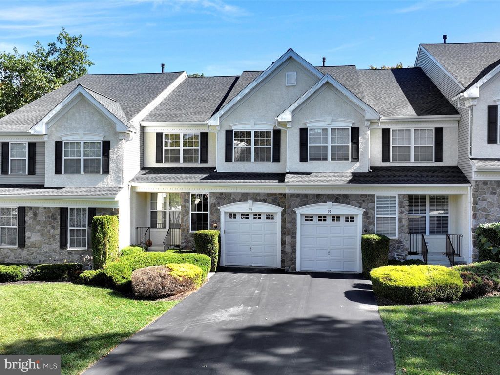 Photo of 88 Longview Lane, NEWTOWN SQUARE, PA 19073 (MLS # PACT2111976)