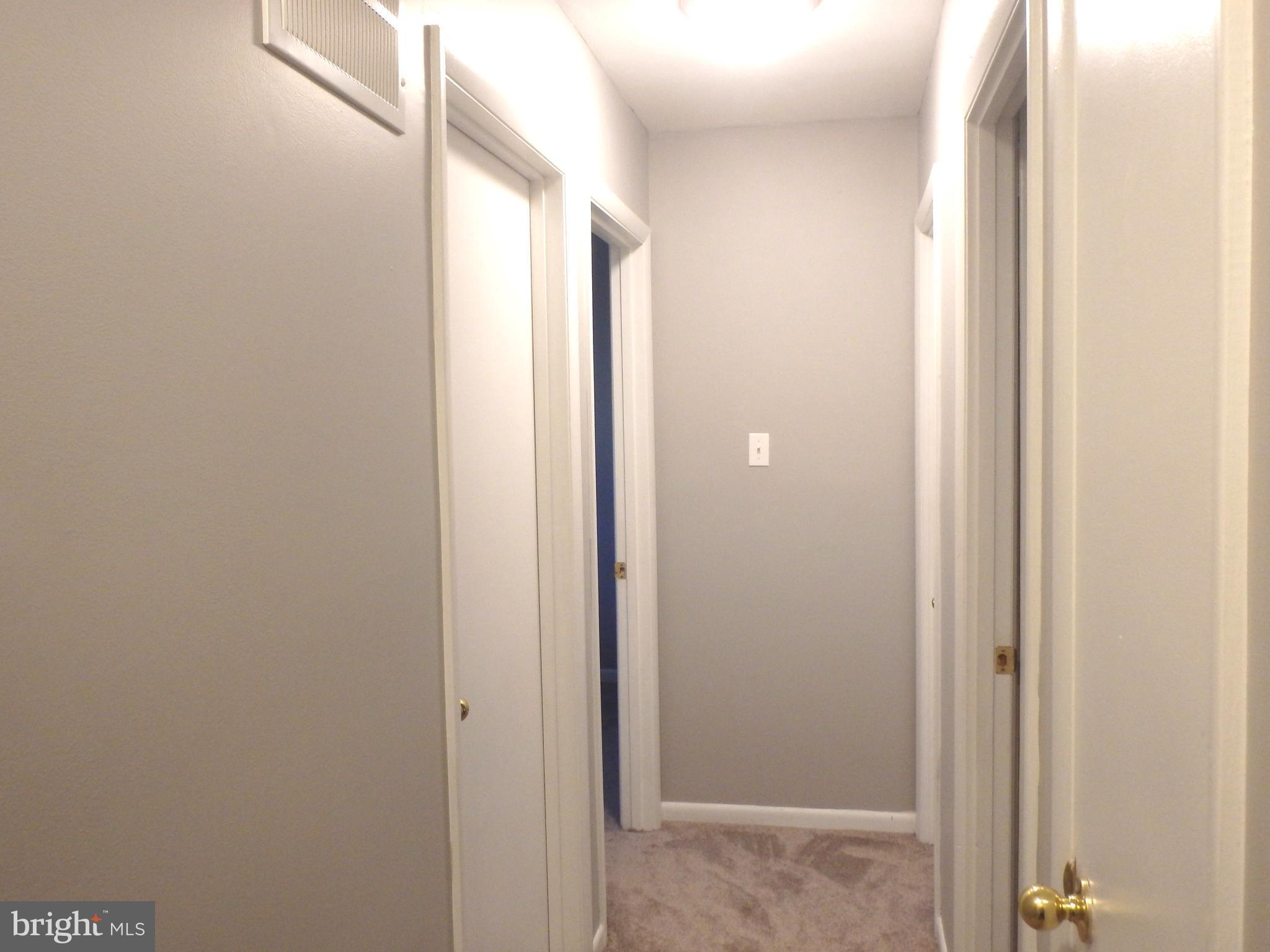 APPLEWALK CONDO - Residential