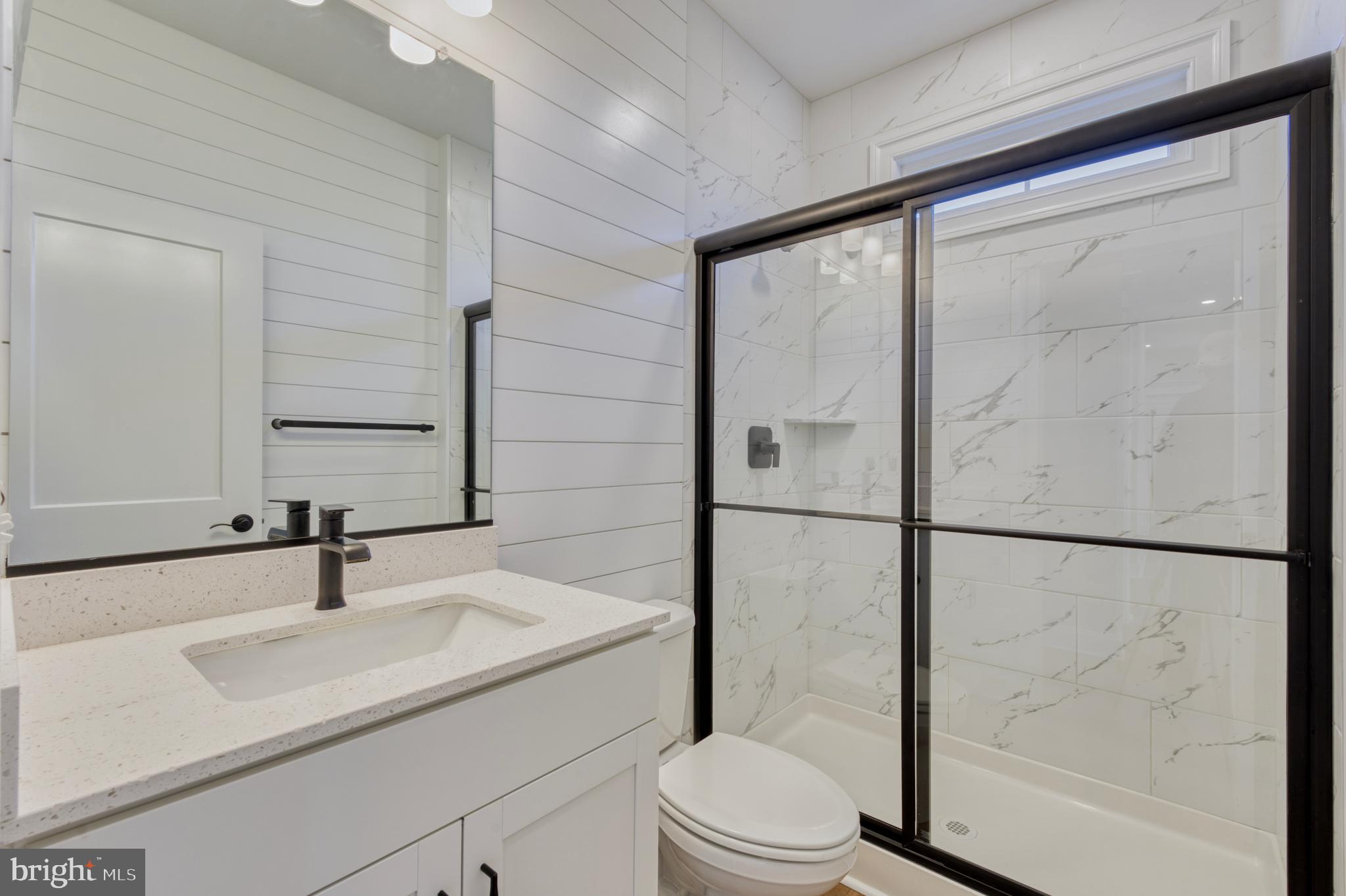 ANNAPOLIS ROADS - Residential