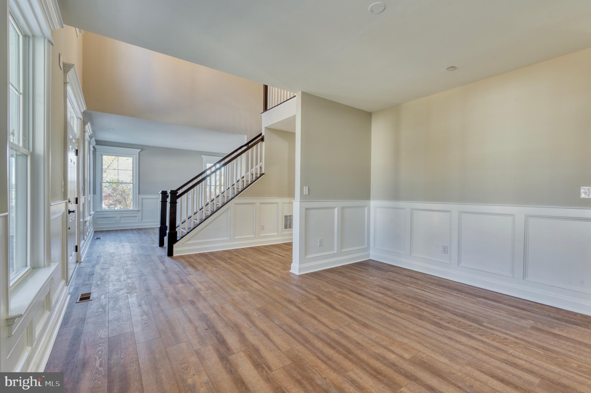 ANNAPOLIS ROADS - Residential