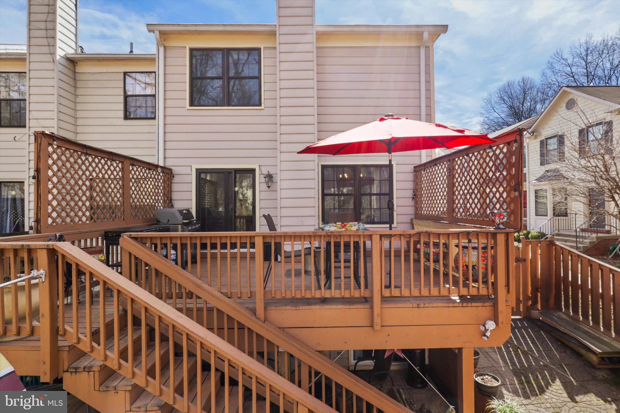 SPRINGFIELD OAKS - Residential