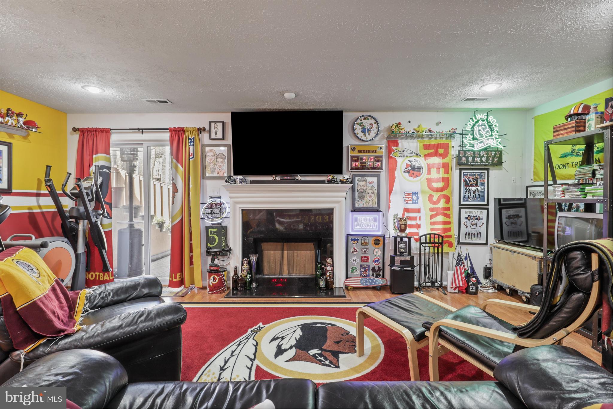 SPRINGFIELD OAKS - Residential