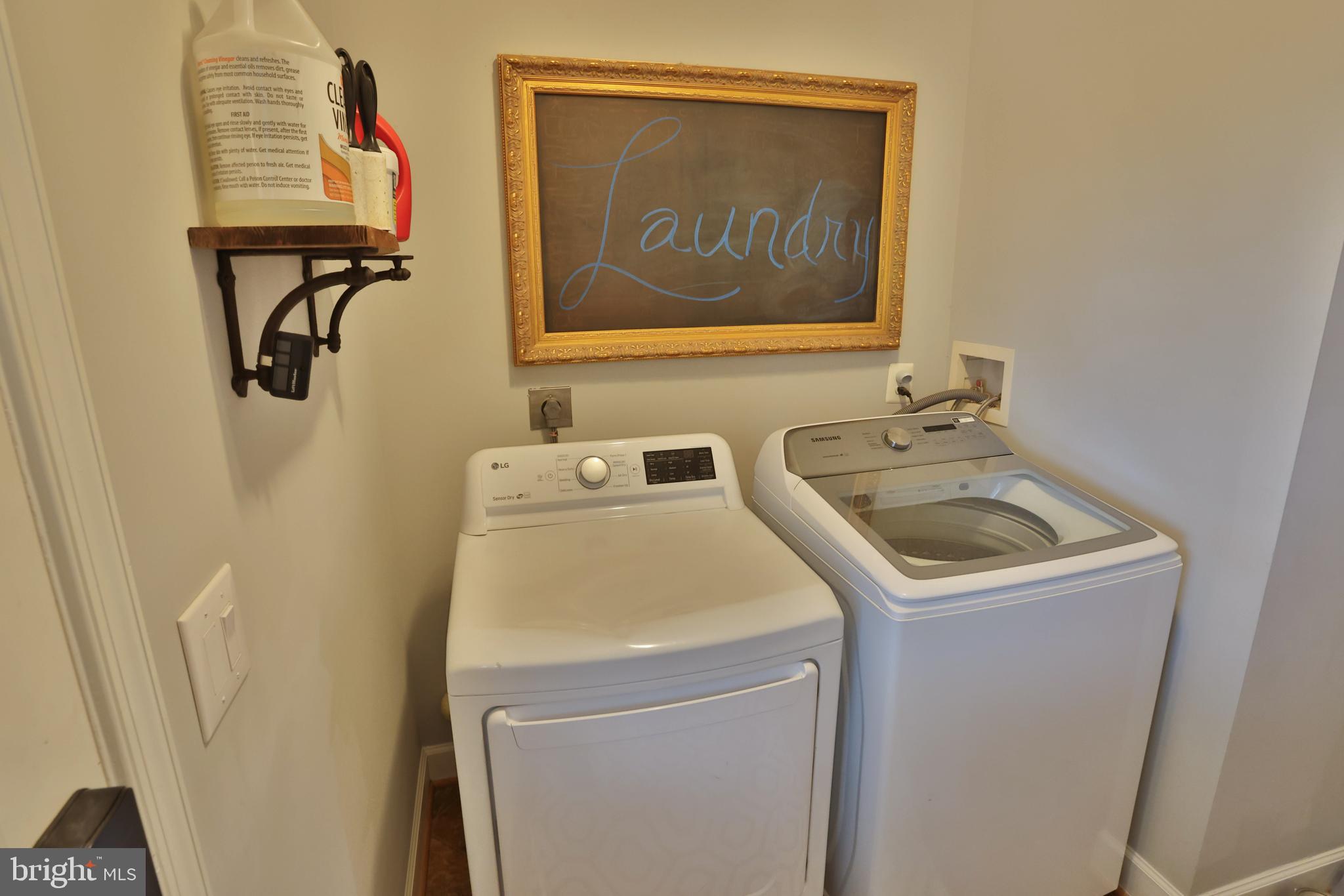 ESTATES OF CHANCELLORSVILLE - Residential