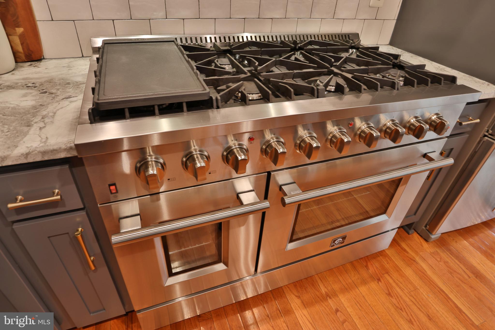 ESTATES OF CHANCELLORSVILLE - Residential