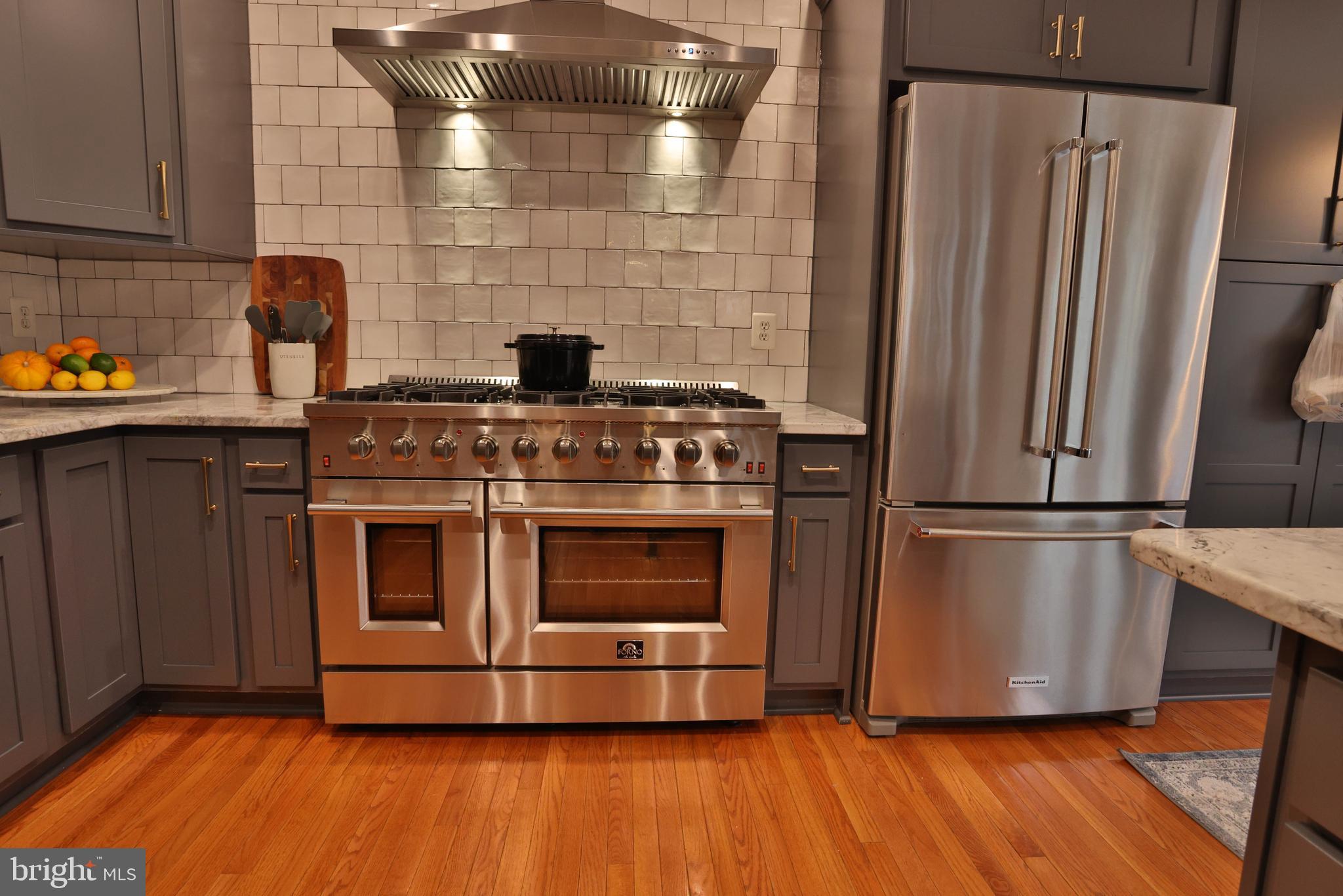 ESTATES OF CHANCELLORSVILLE - Residential