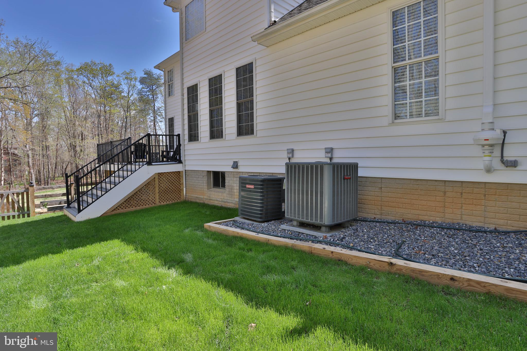 ESTATES OF CHANCELLORSVILLE - Residential