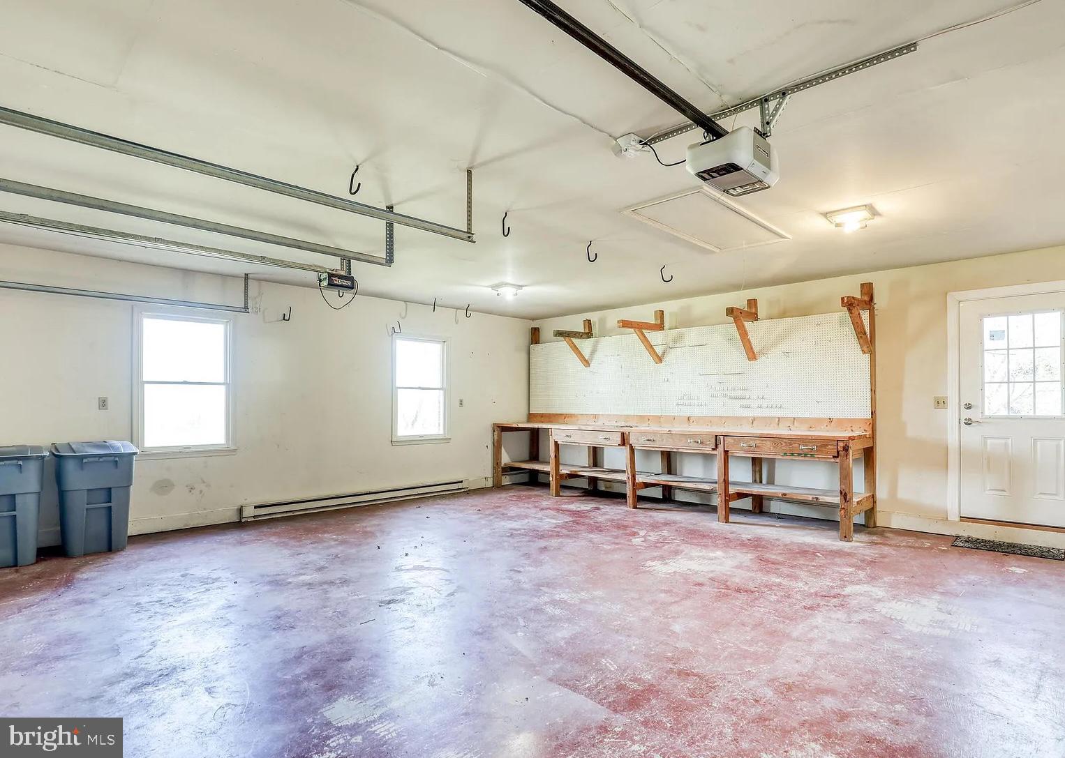 CLOVERDALE HEIGHTS - Residential