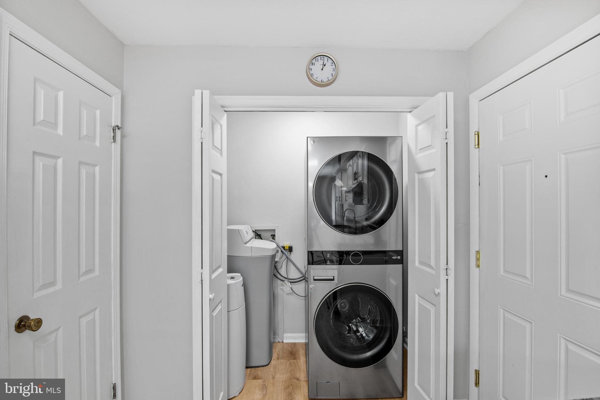 CLOVERDALE HEIGHTS - Residential