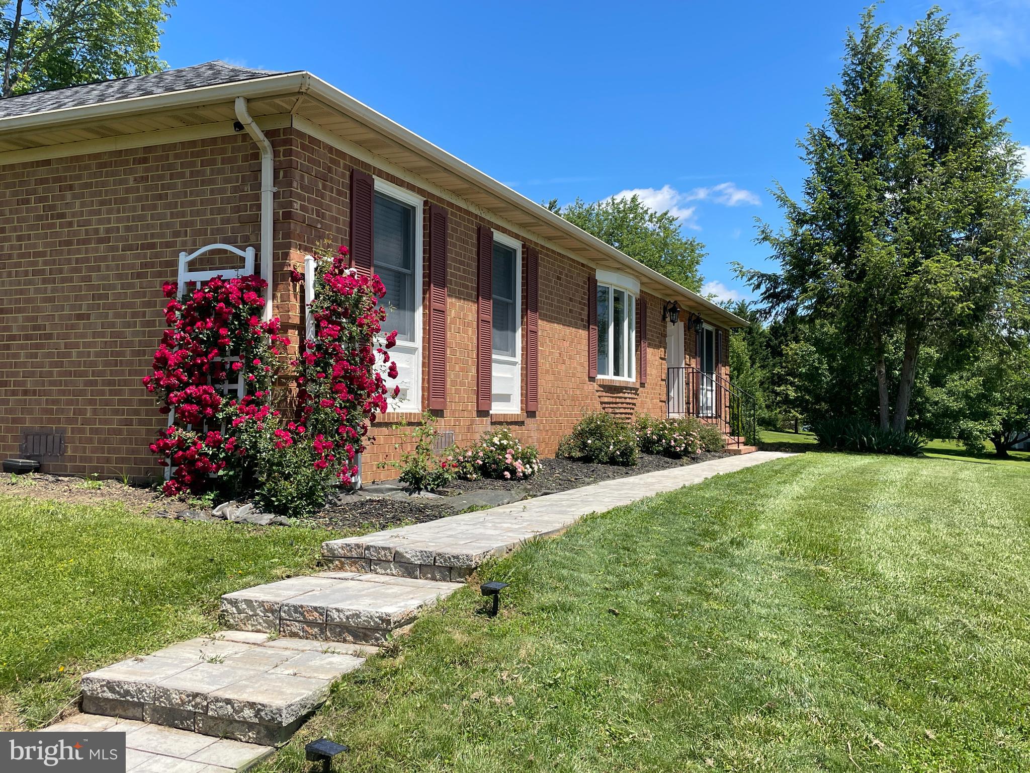 CLOVERDALE HEIGHTS - Residential