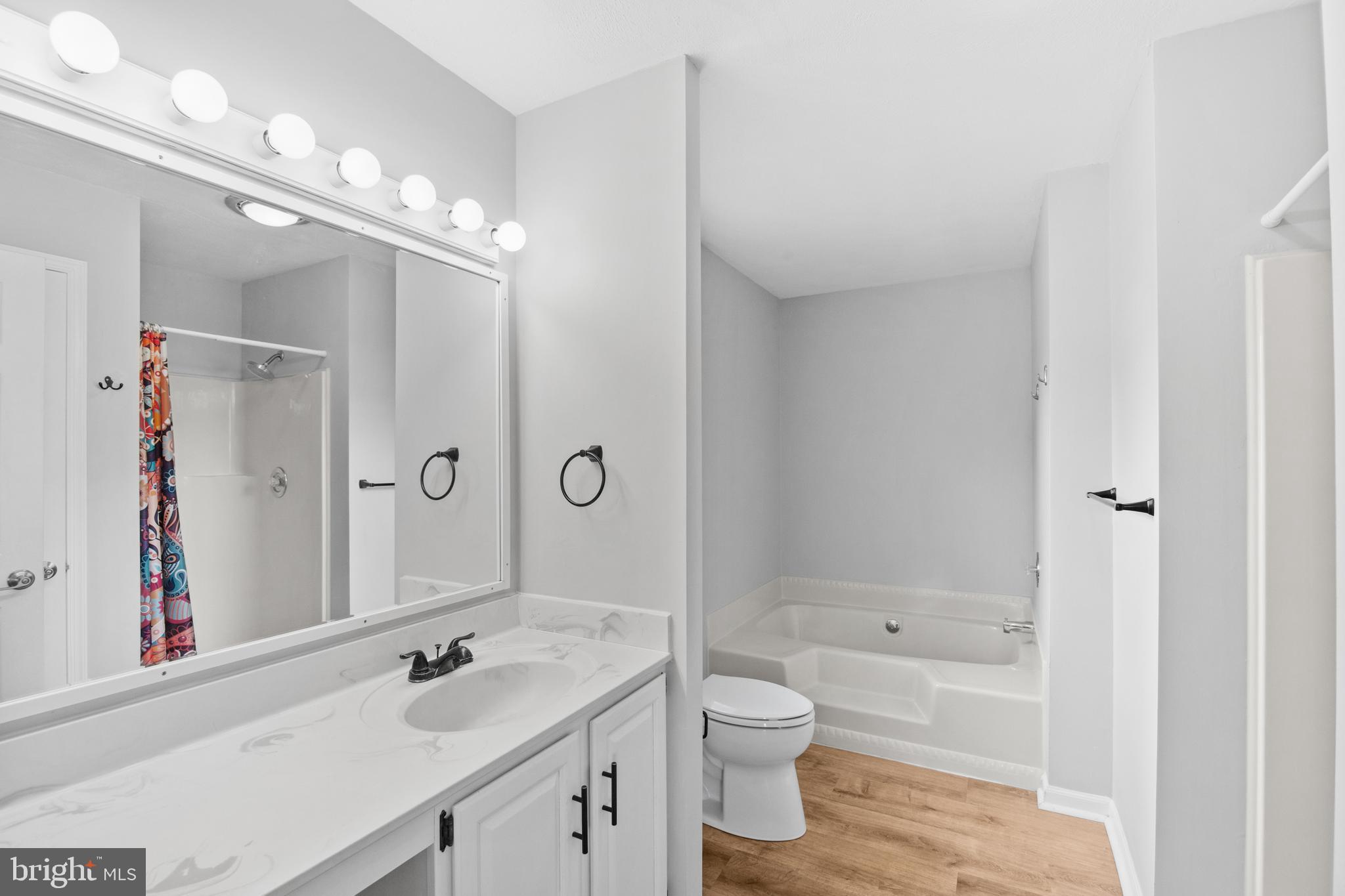 CLOVERDALE HEIGHTS - Residential