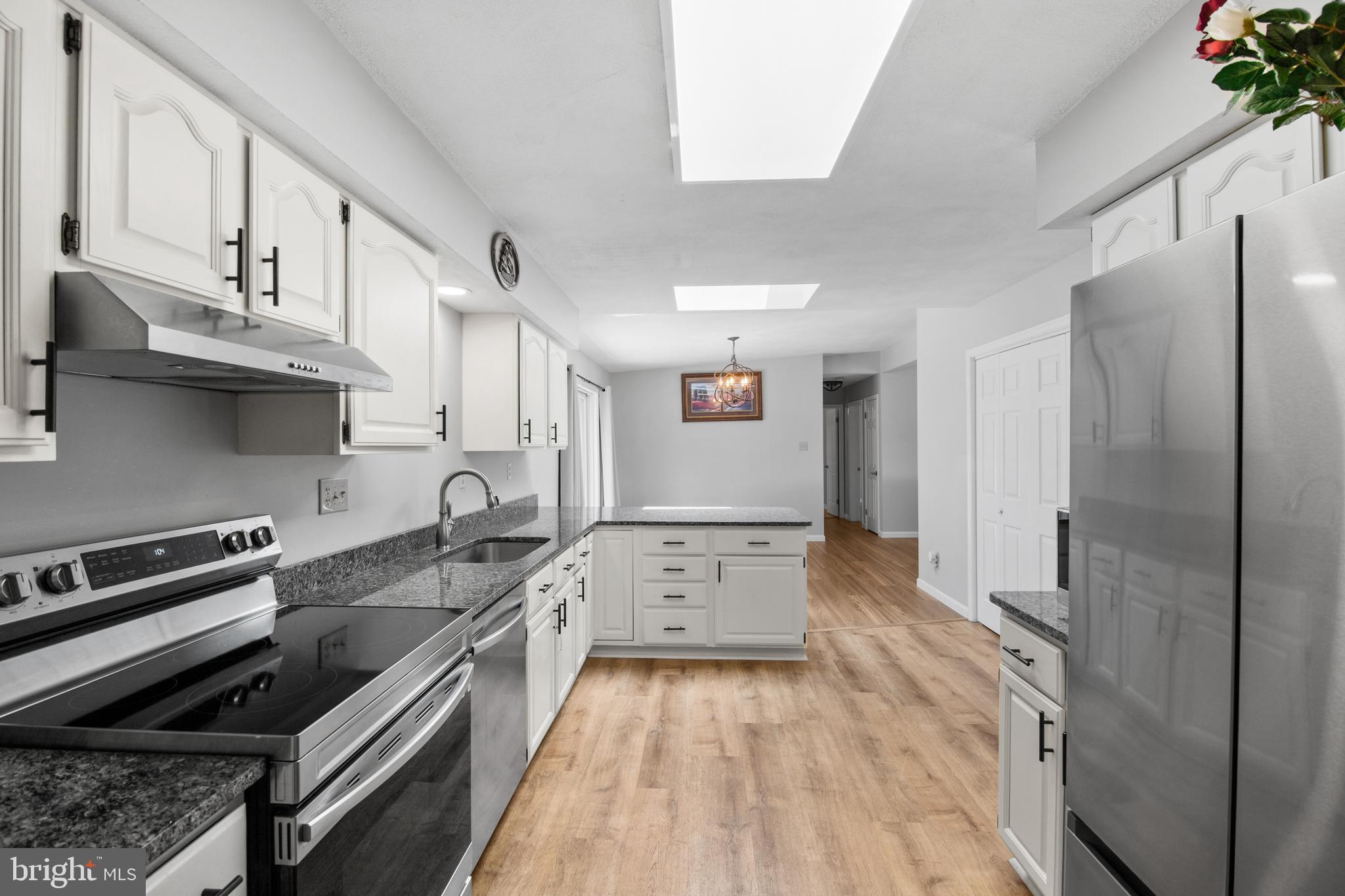 CLOVERDALE HEIGHTS - Residential