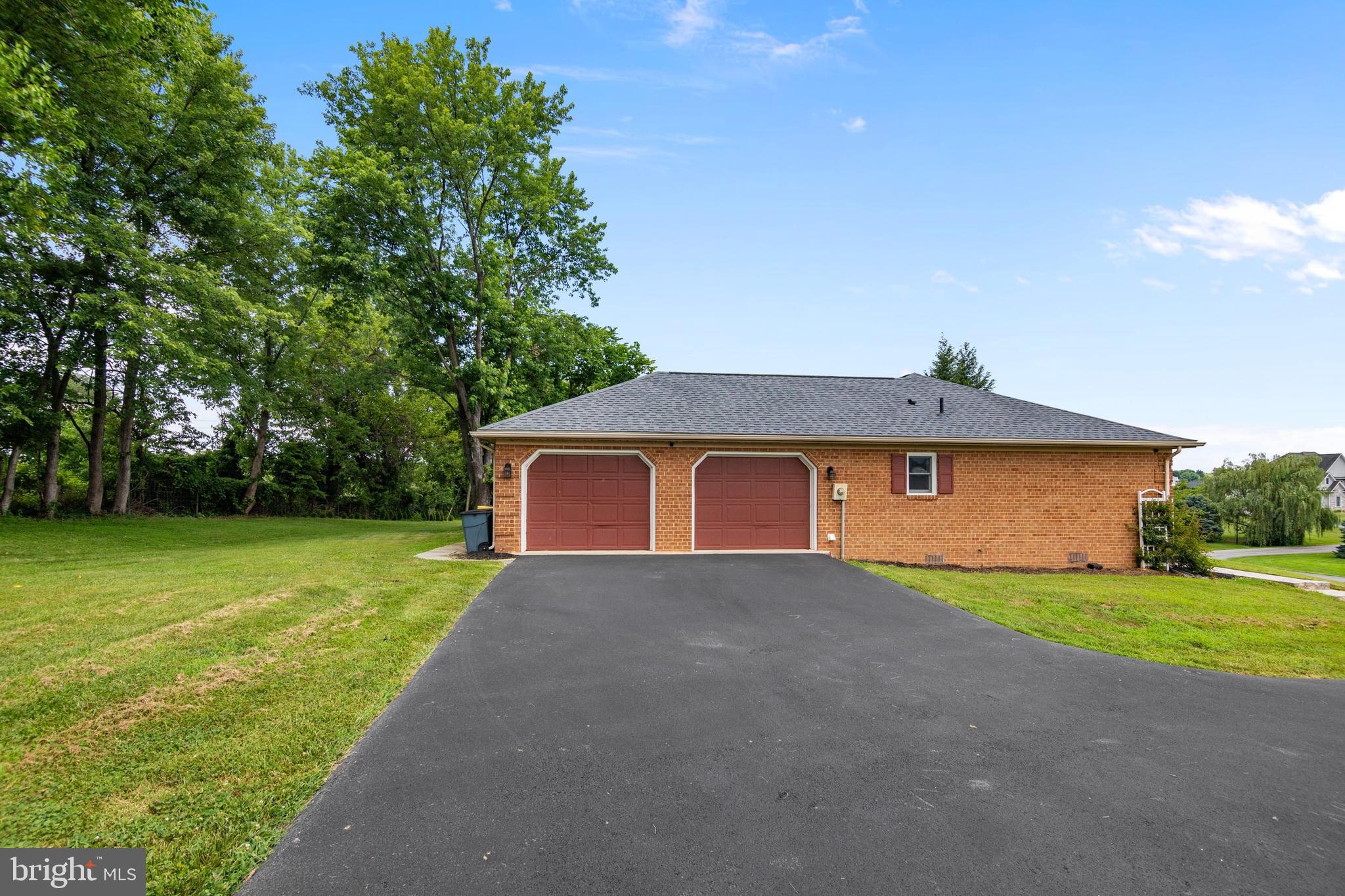 CLOVERDALE HEIGHTS - Residential