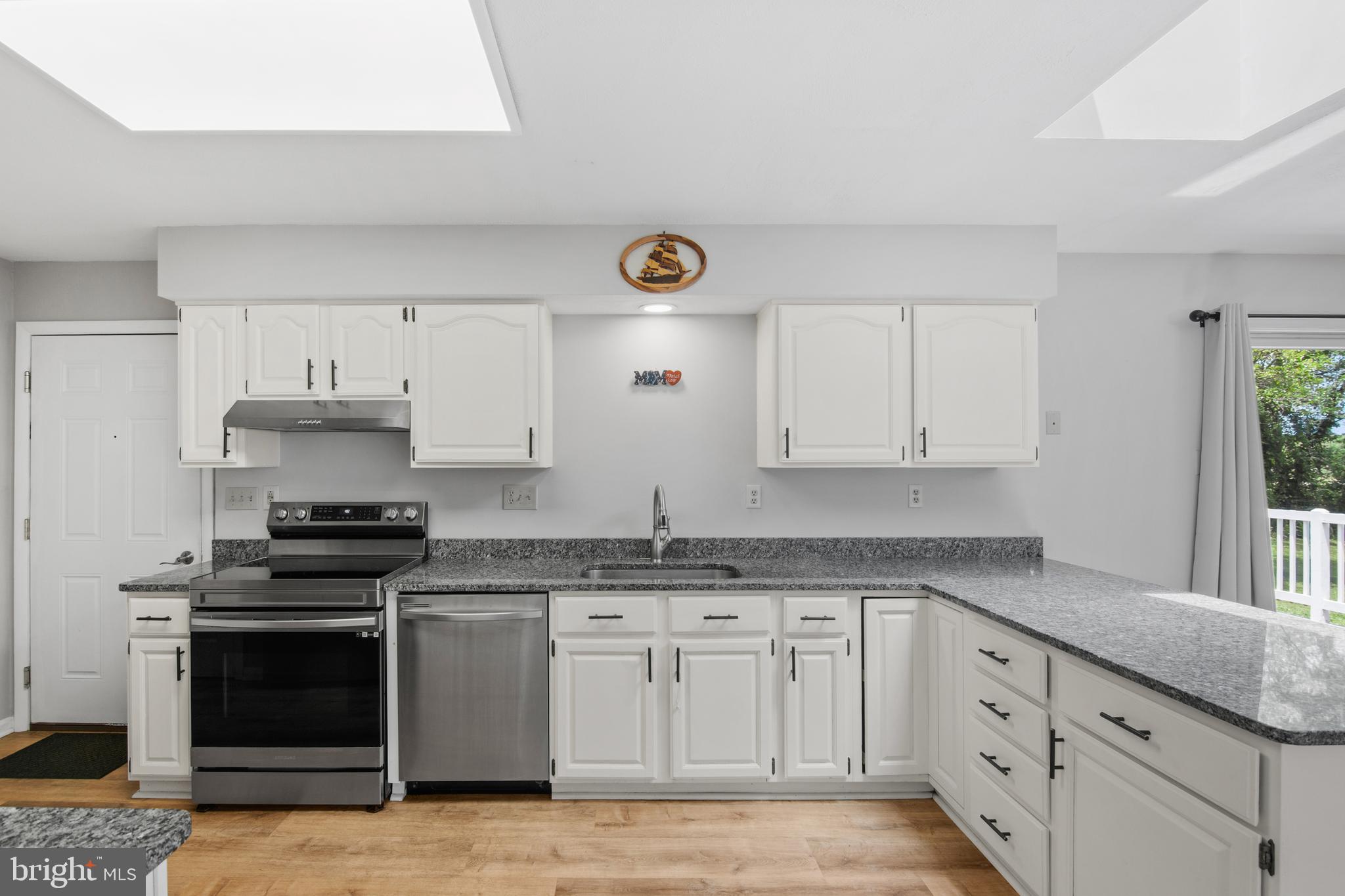 CLOVERDALE HEIGHTS - Residential