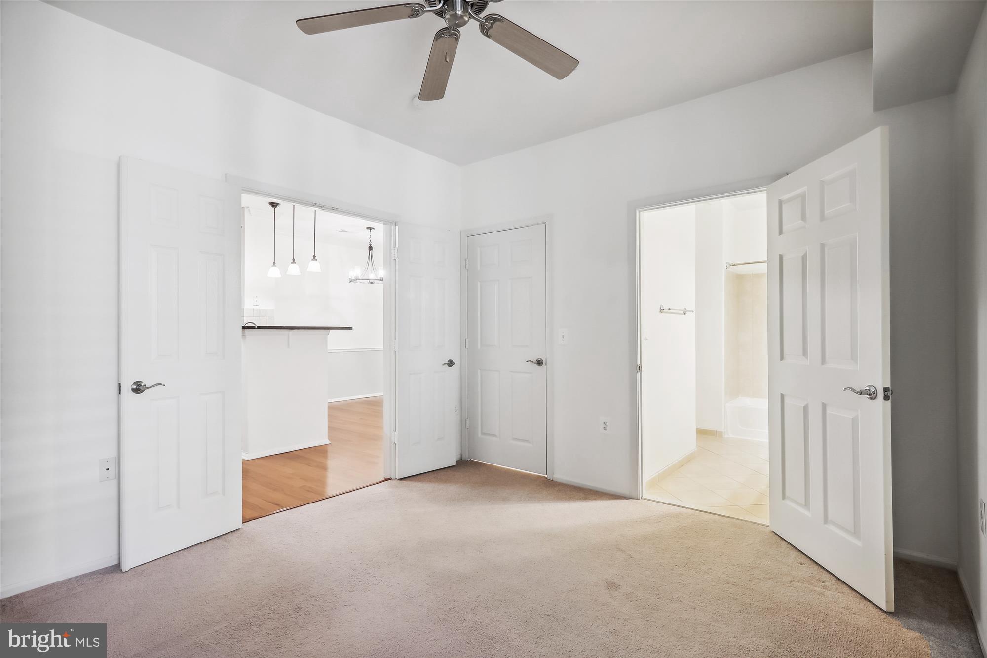 WHITE FLINT STATION - Residential