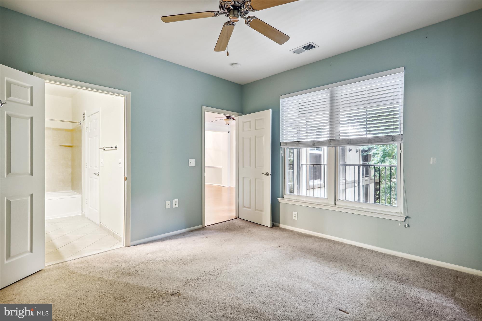 WHITE FLINT STATION - Residential