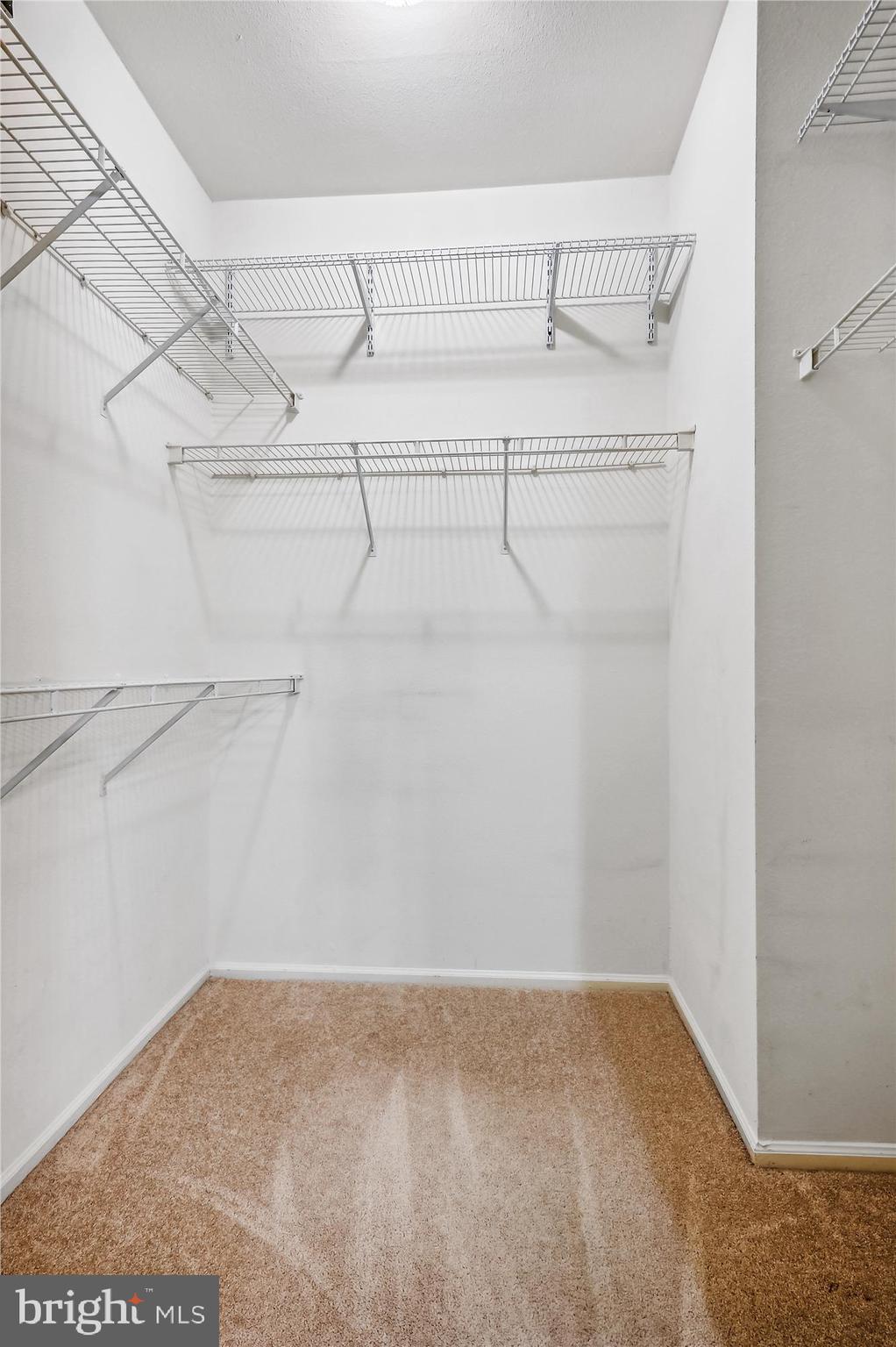 WHITE FLINT STATION - Residential