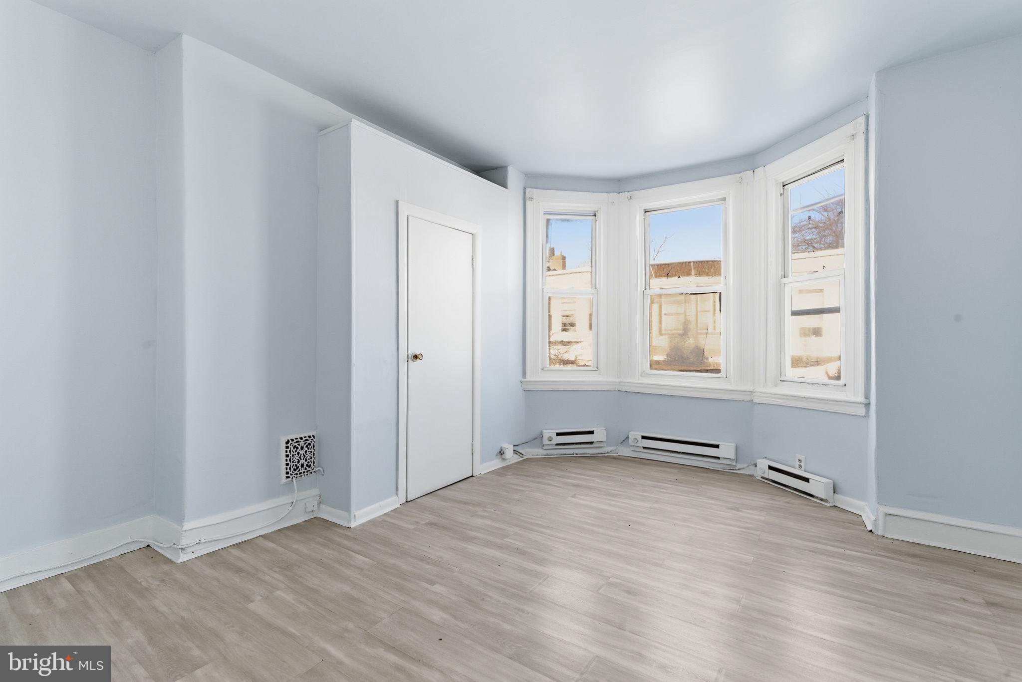 HARROWGATE - Residential