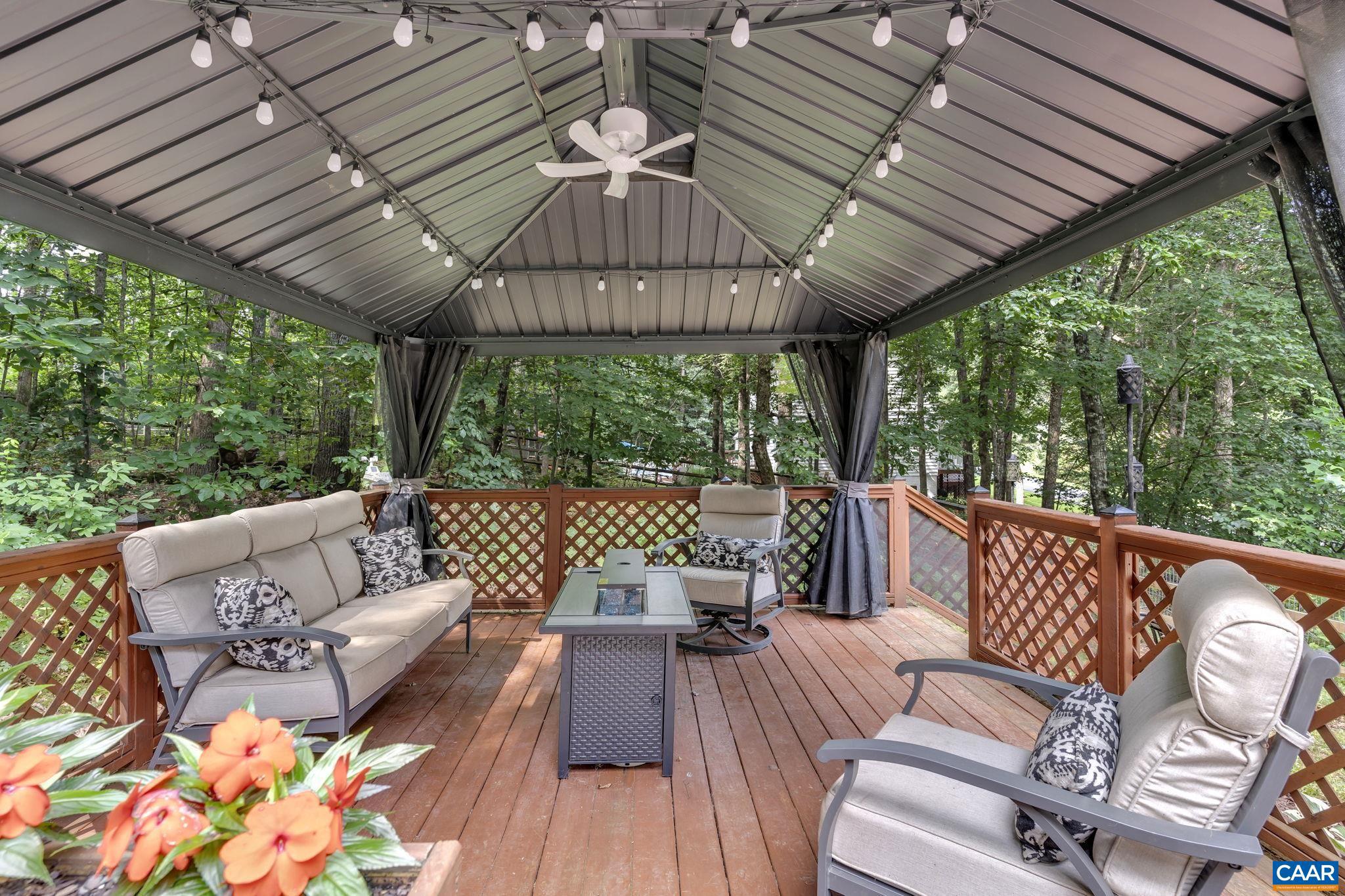 PREDDY CREEK - Residential