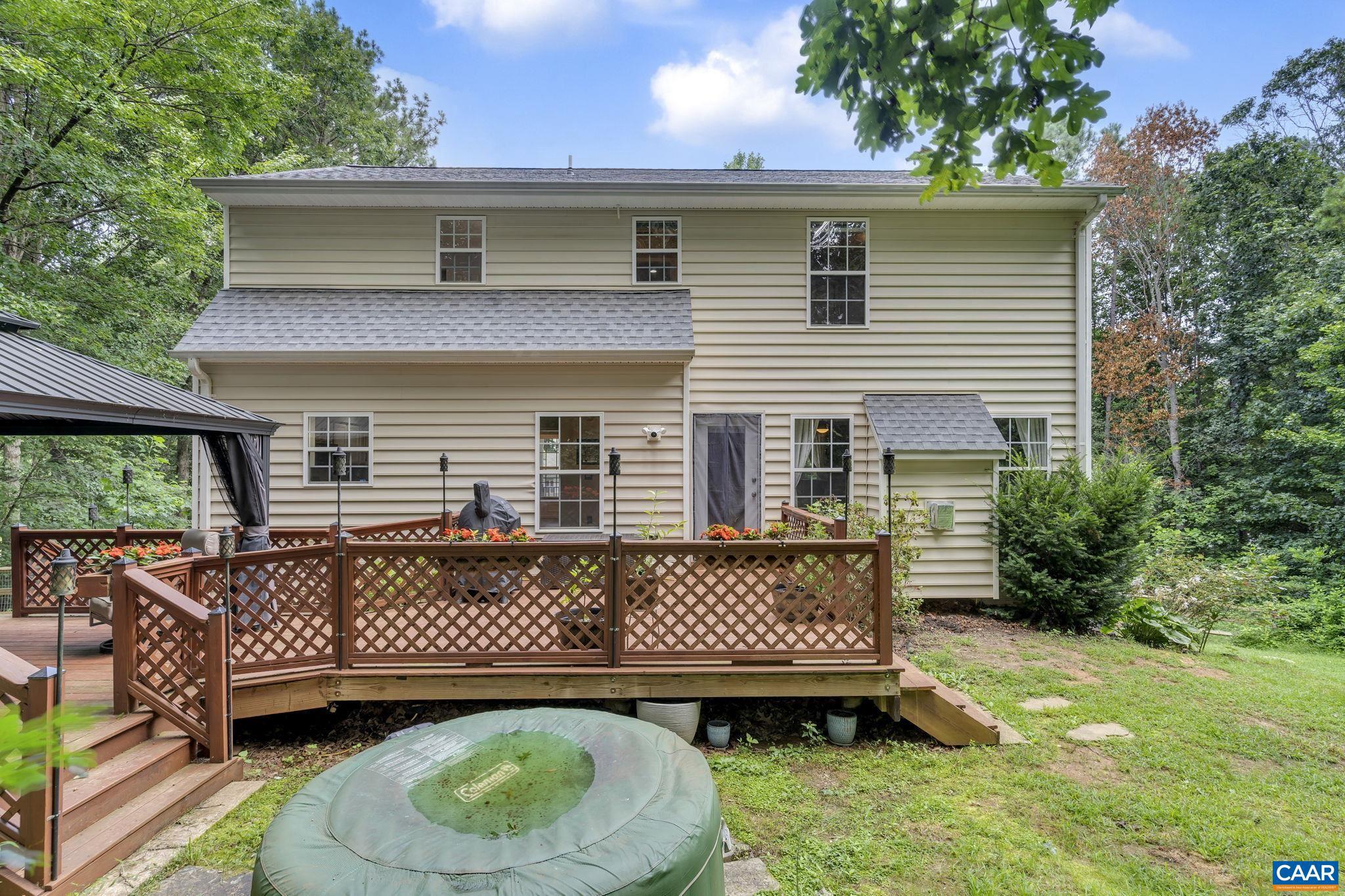 PREDDY CREEK - Residential