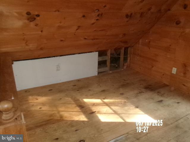 STAGECOACH STOP @ CAPON BRIDGE - Residential