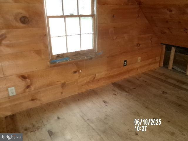 STAGECOACH STOP @ CAPON BRIDGE - Residential