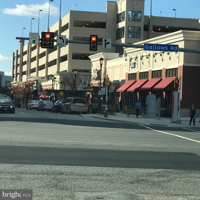 WESTBRIAR - Residential Lease