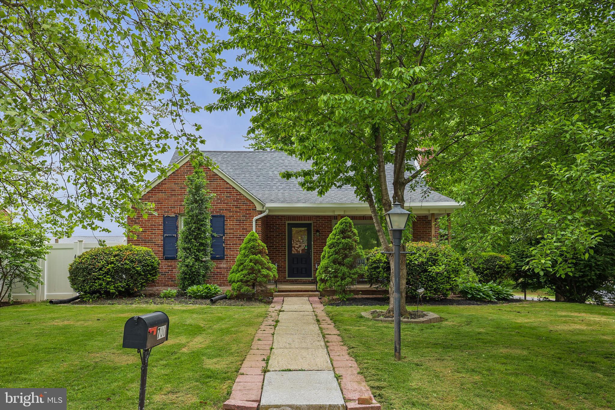 FAYFIELD - Residential