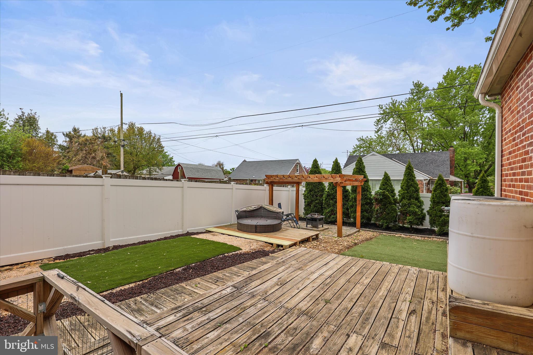 FAYFIELD - Residential