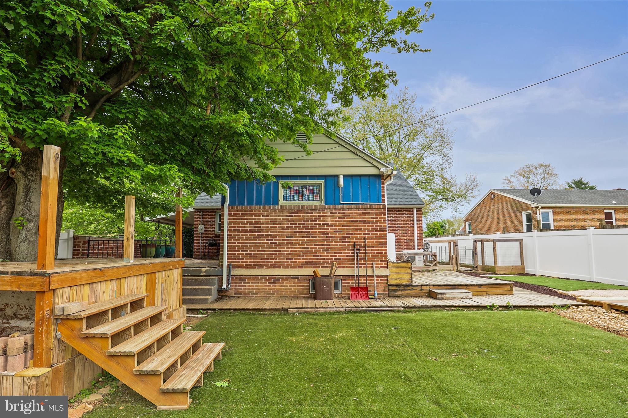 FAYFIELD - Residential