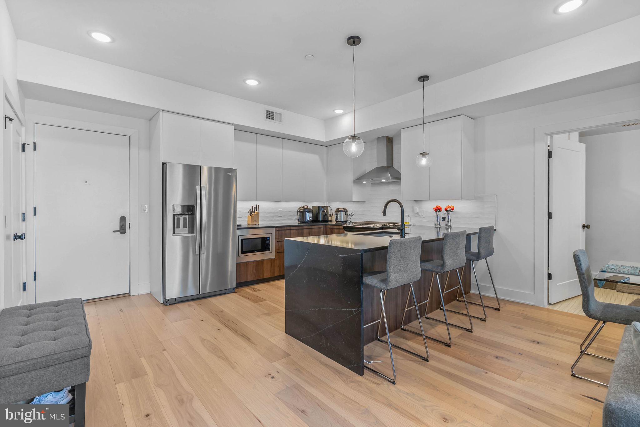 FRANCISVILLE - Residential