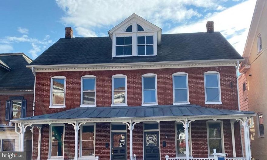 This is a great opportunity to live in a completely renovated home ! 

3 bedrooms / 1 full bath upstairs 1 half bath on the first floor 

hardwood floors / custom tilework

great fenced in backyard 

additional opportunity for rental of garage in rear of property - if interested - please inquire at application time, 

brand new washer and dryer