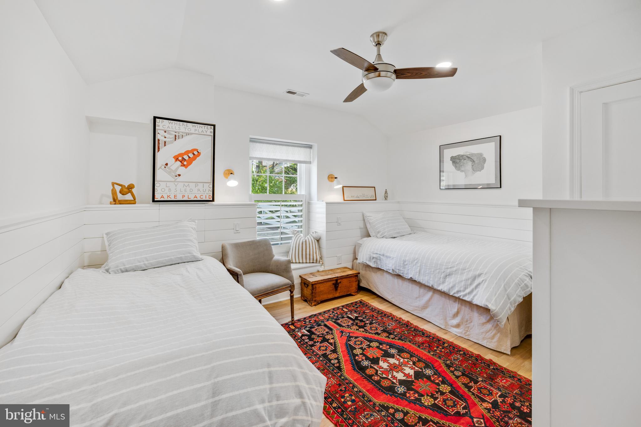 NEW ALEXANDRIA - Residential