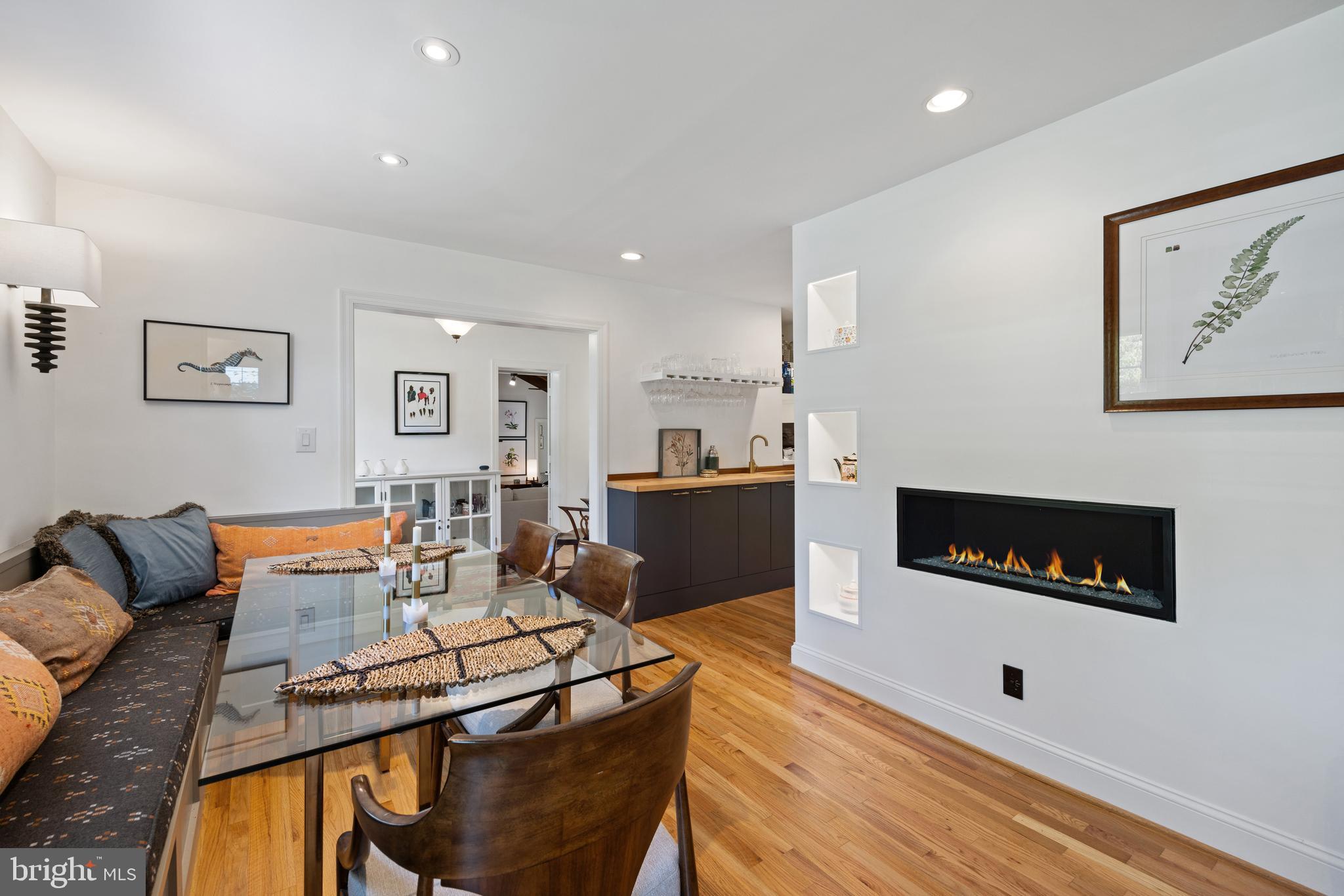 NEW ALEXANDRIA - Residential