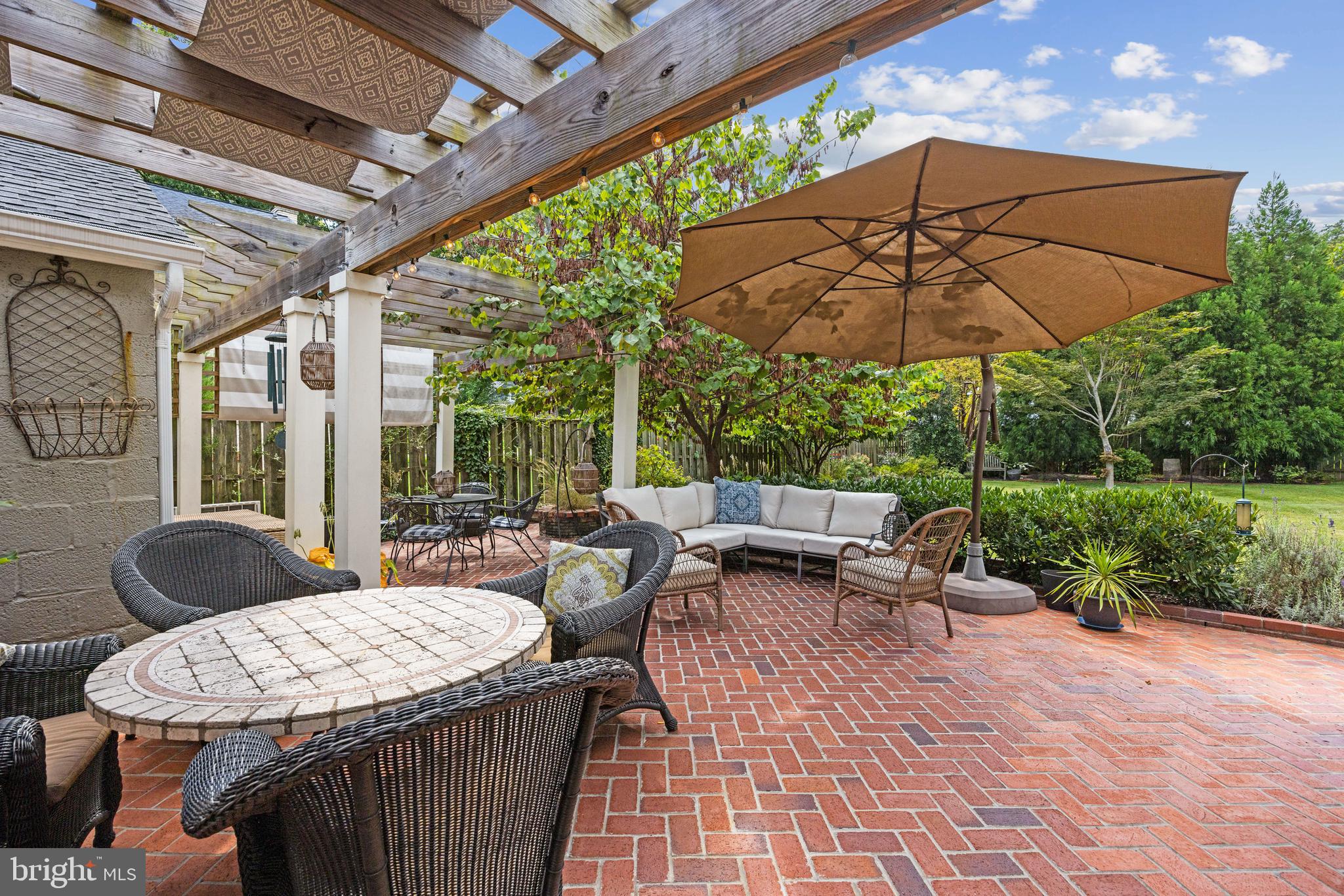 NEW ALEXANDRIA - Residential