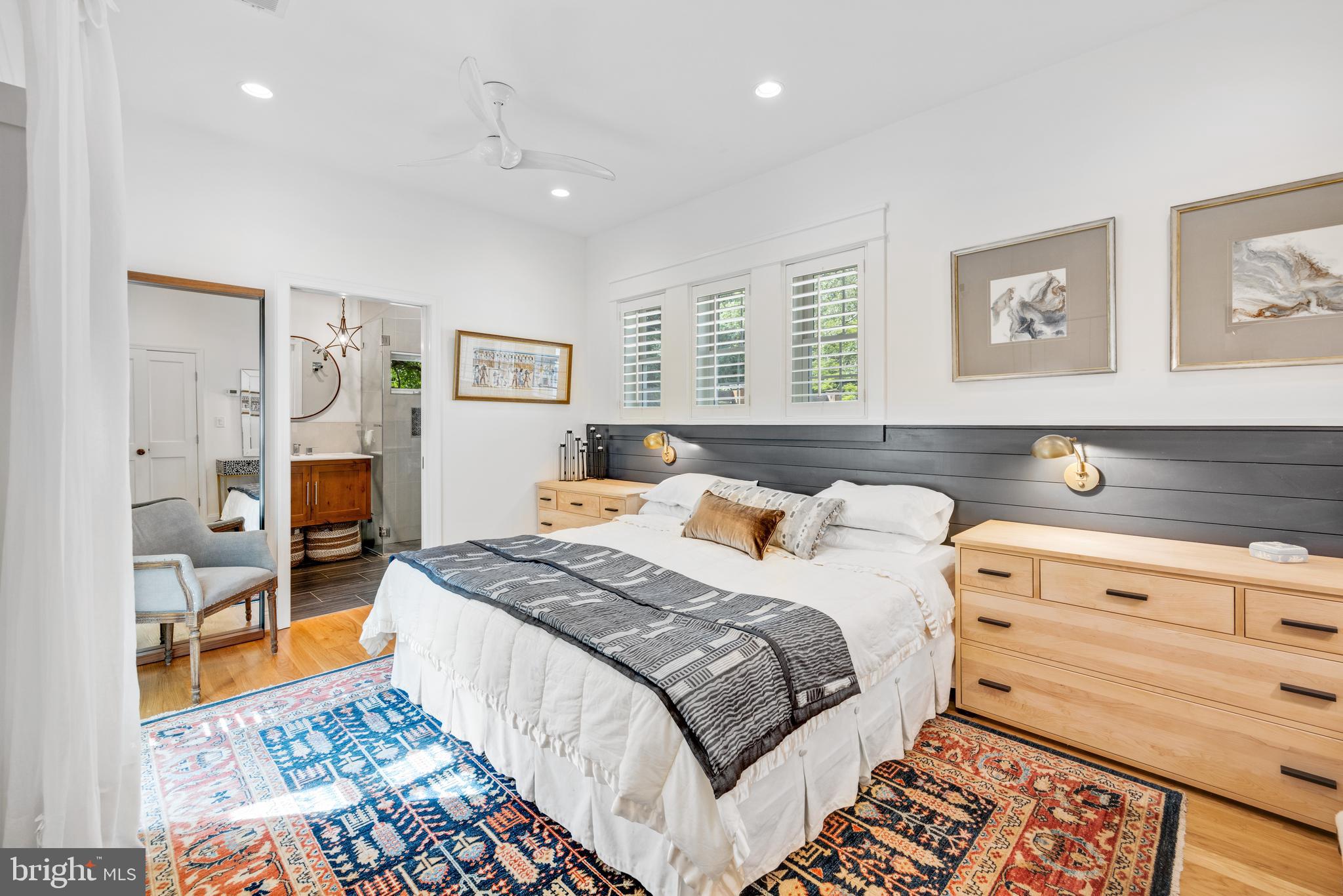 NEW ALEXANDRIA - Residential