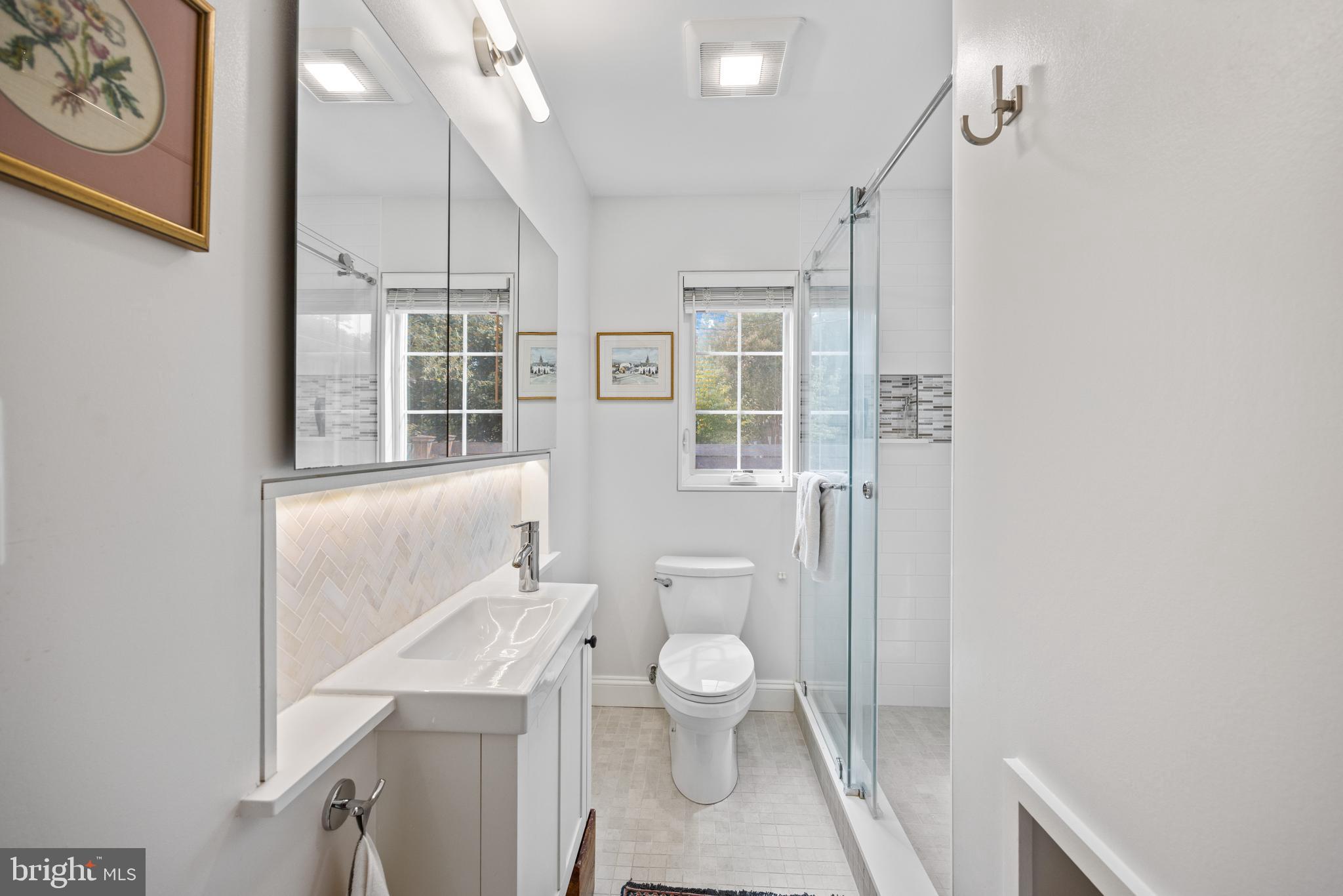 NEW ALEXANDRIA - Residential