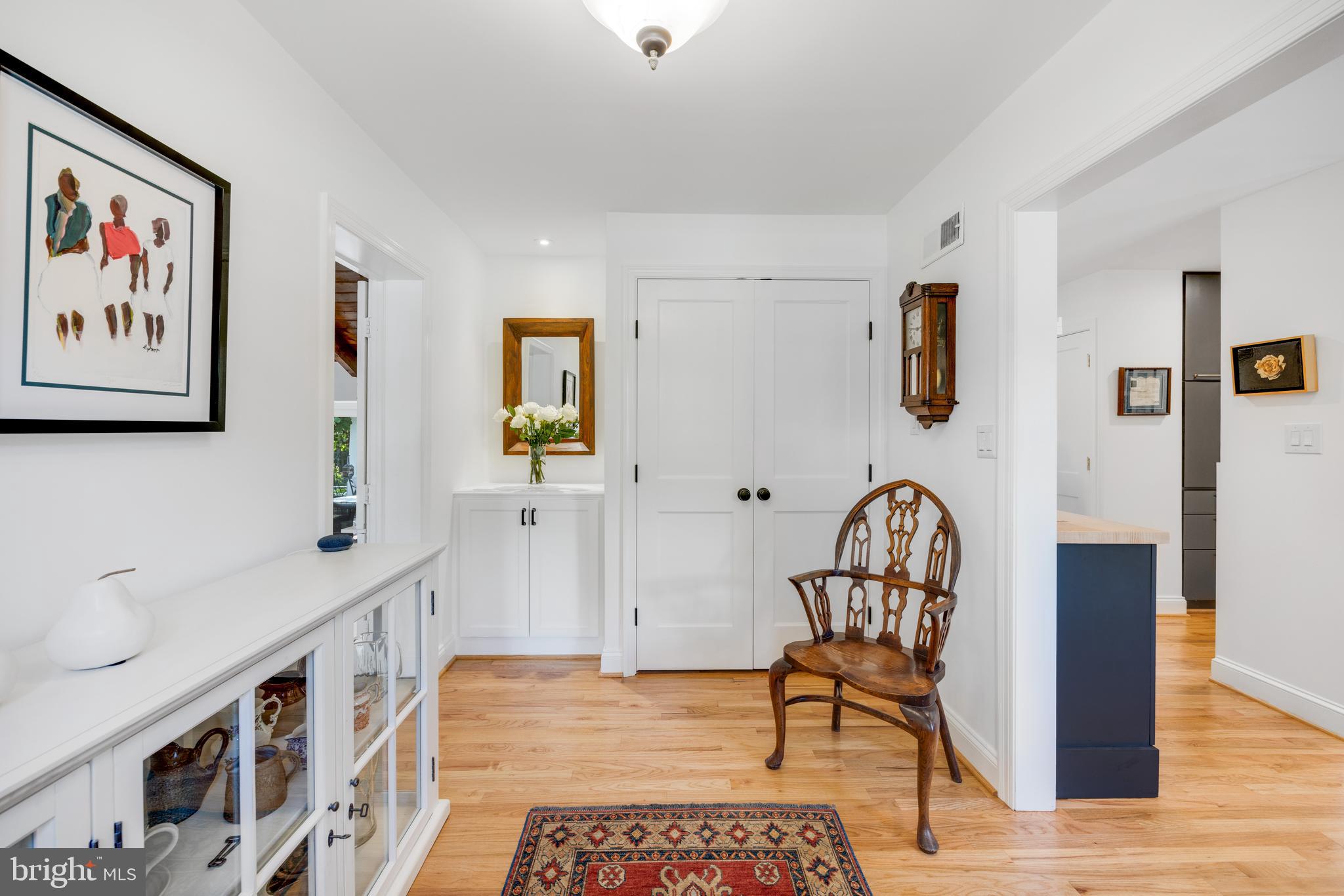 NEW ALEXANDRIA - Residential