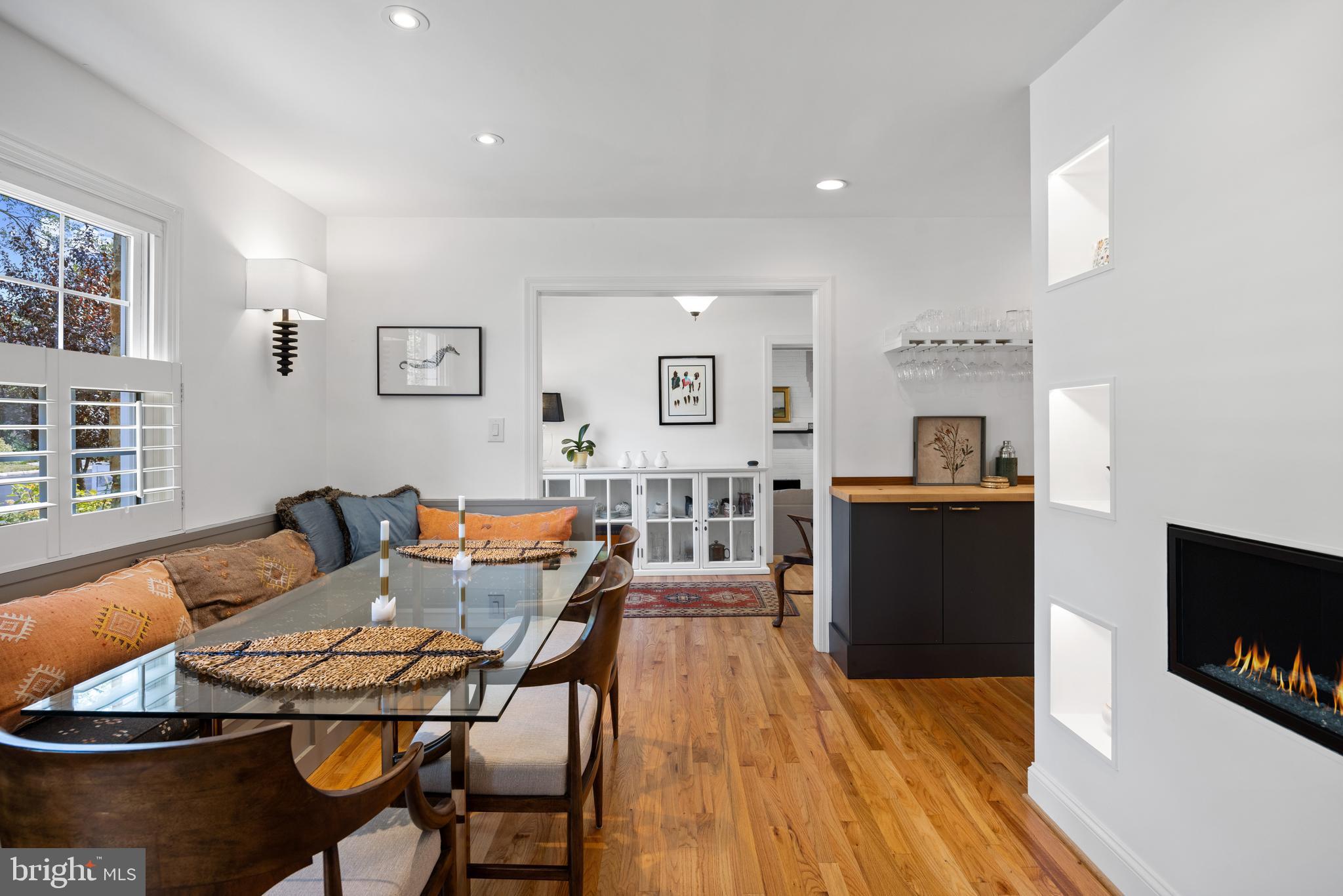 NEW ALEXANDRIA - Residential