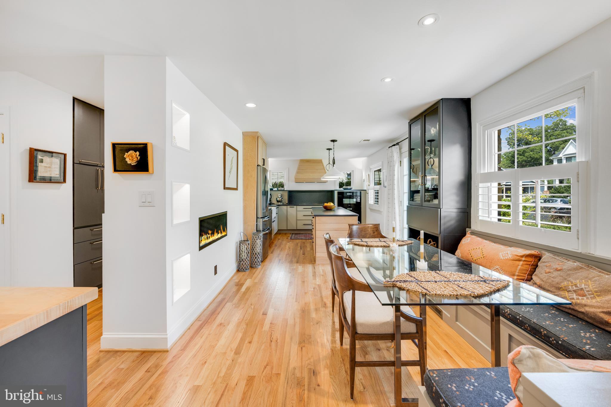 NEW ALEXANDRIA - Residential