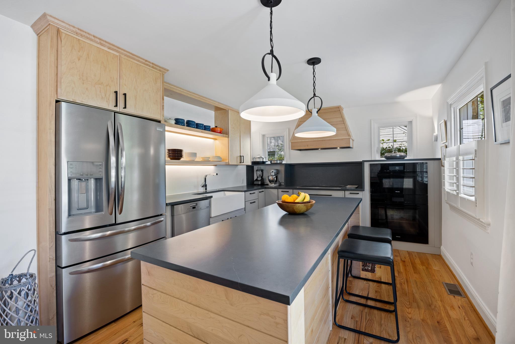 NEW ALEXANDRIA - Residential