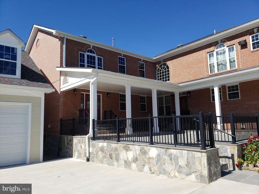Beautiful unit, featuring 2 levels, 3  bedrooms , 2.5 bathrooms.  Shows very well, This rental is a separate unit on the property.  The main house  is owner occupied.  Please call listing agent for more information.  Property will be available by August first.