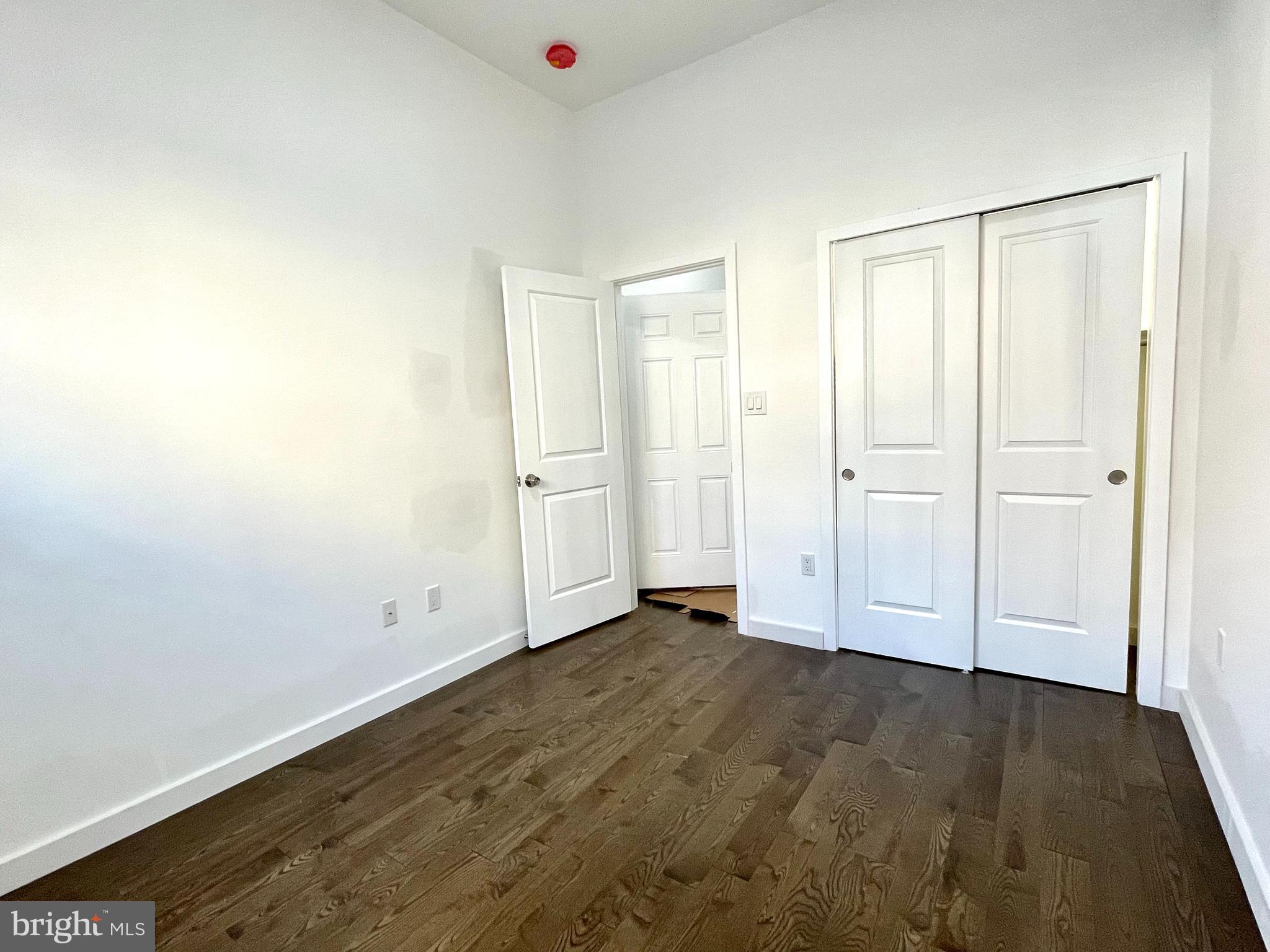 POPLAR - Residential Lease