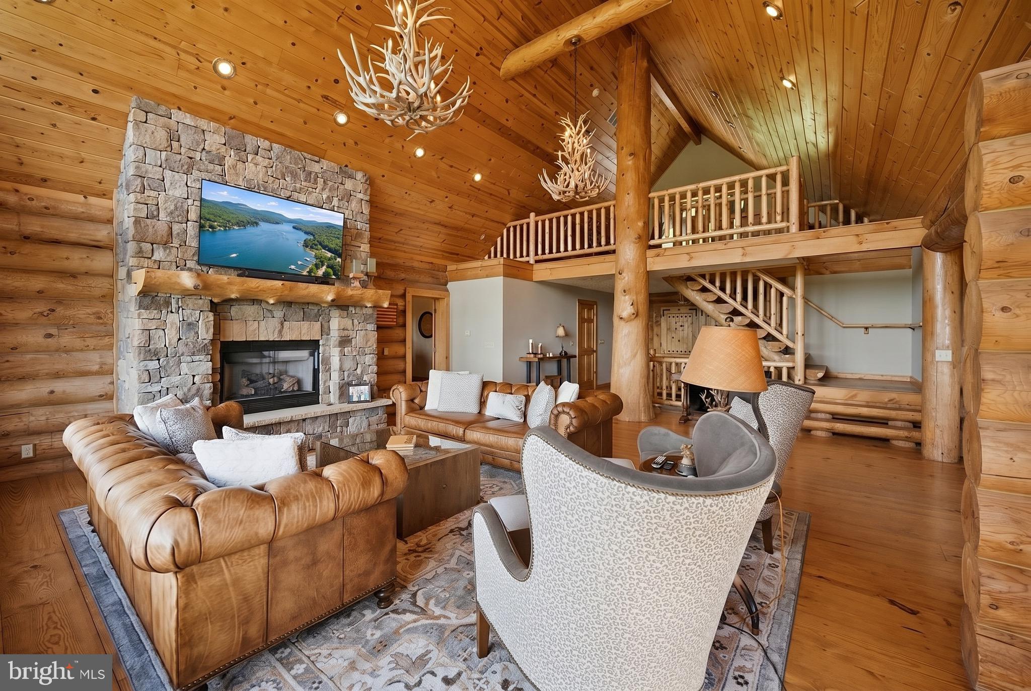 THE VIEW - Residential