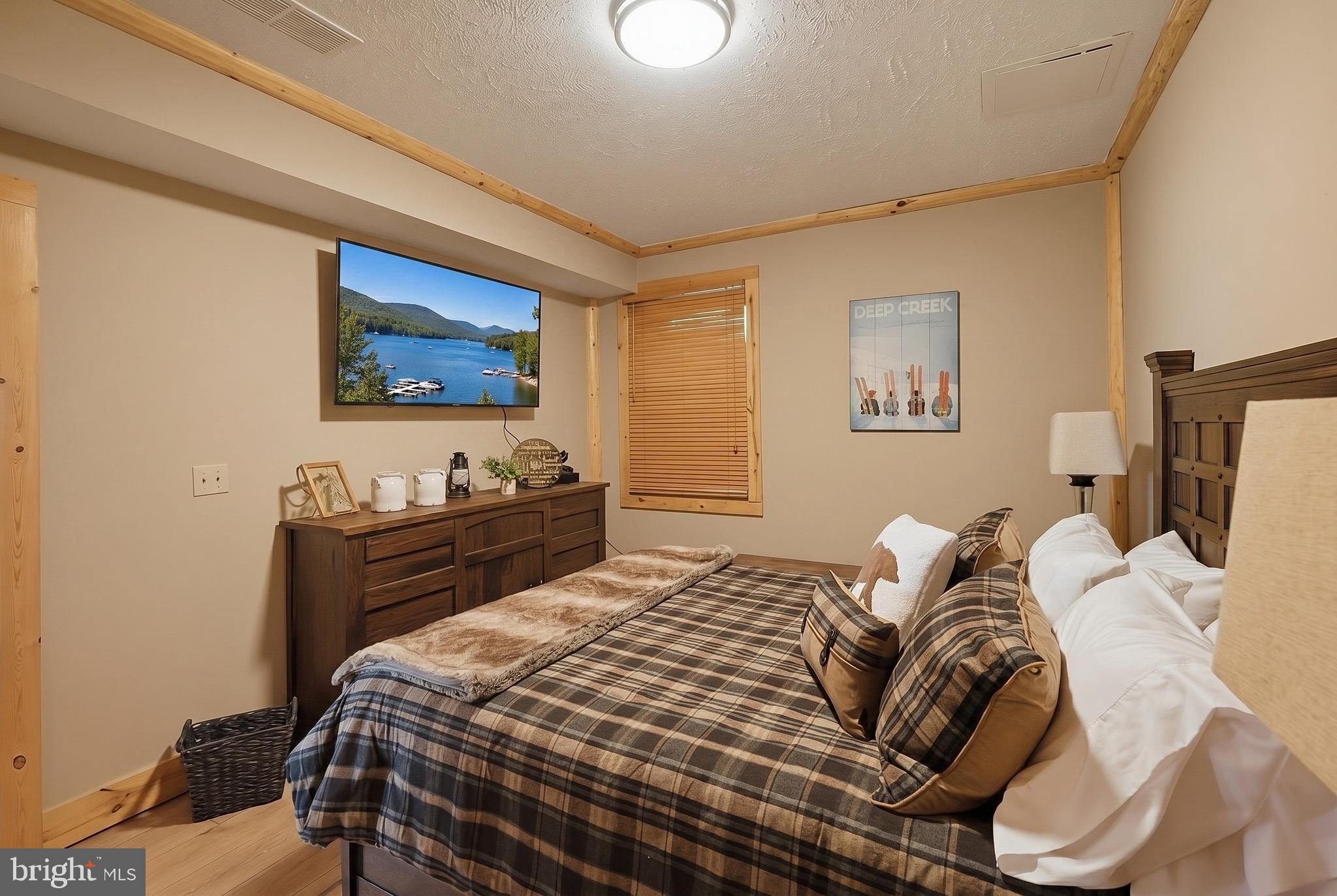 THE VIEW - Residential