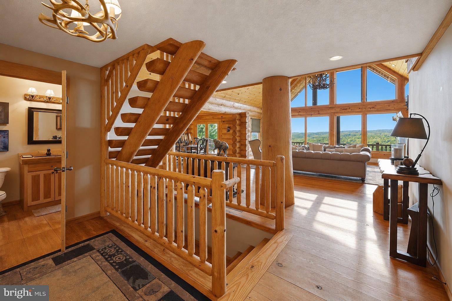 THE VIEW - Residential