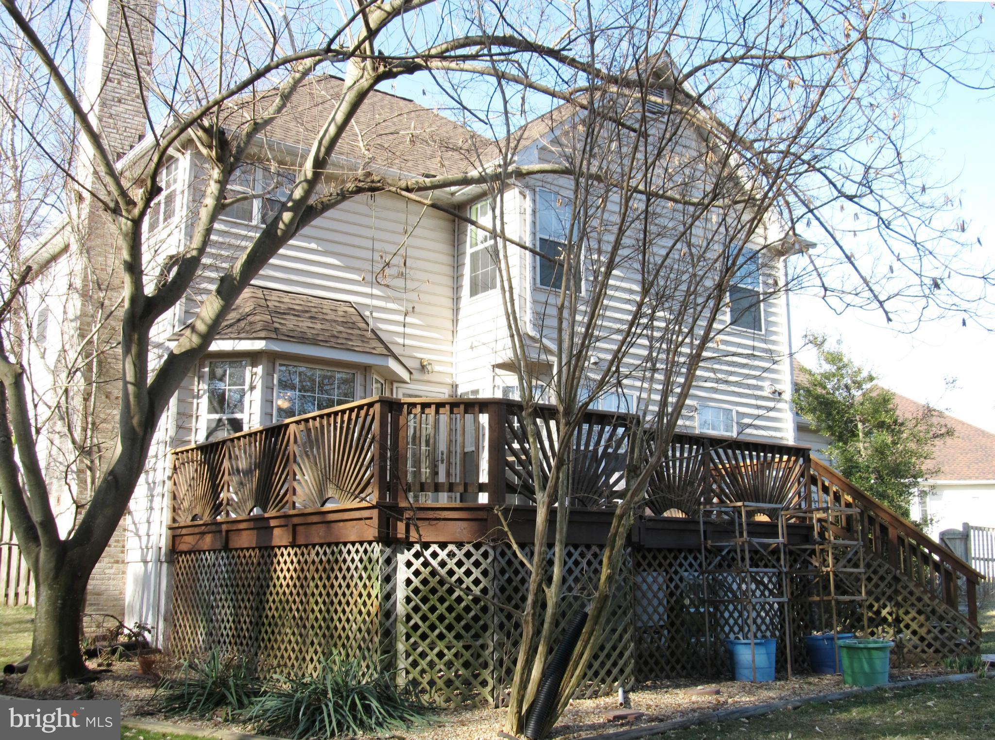 CONSTITUTION HILLS - Residential