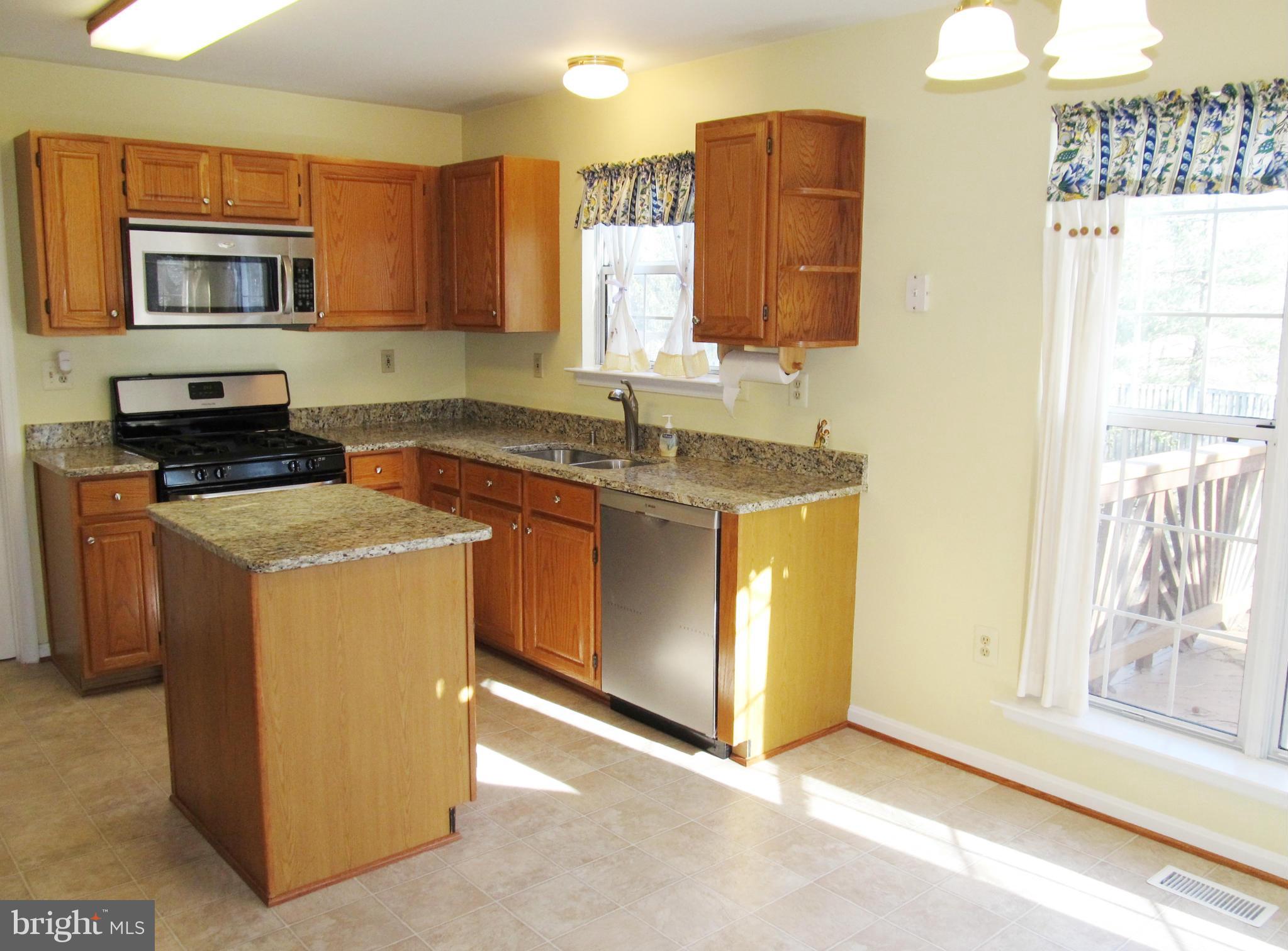 CONSTITUTION HILLS - Residential