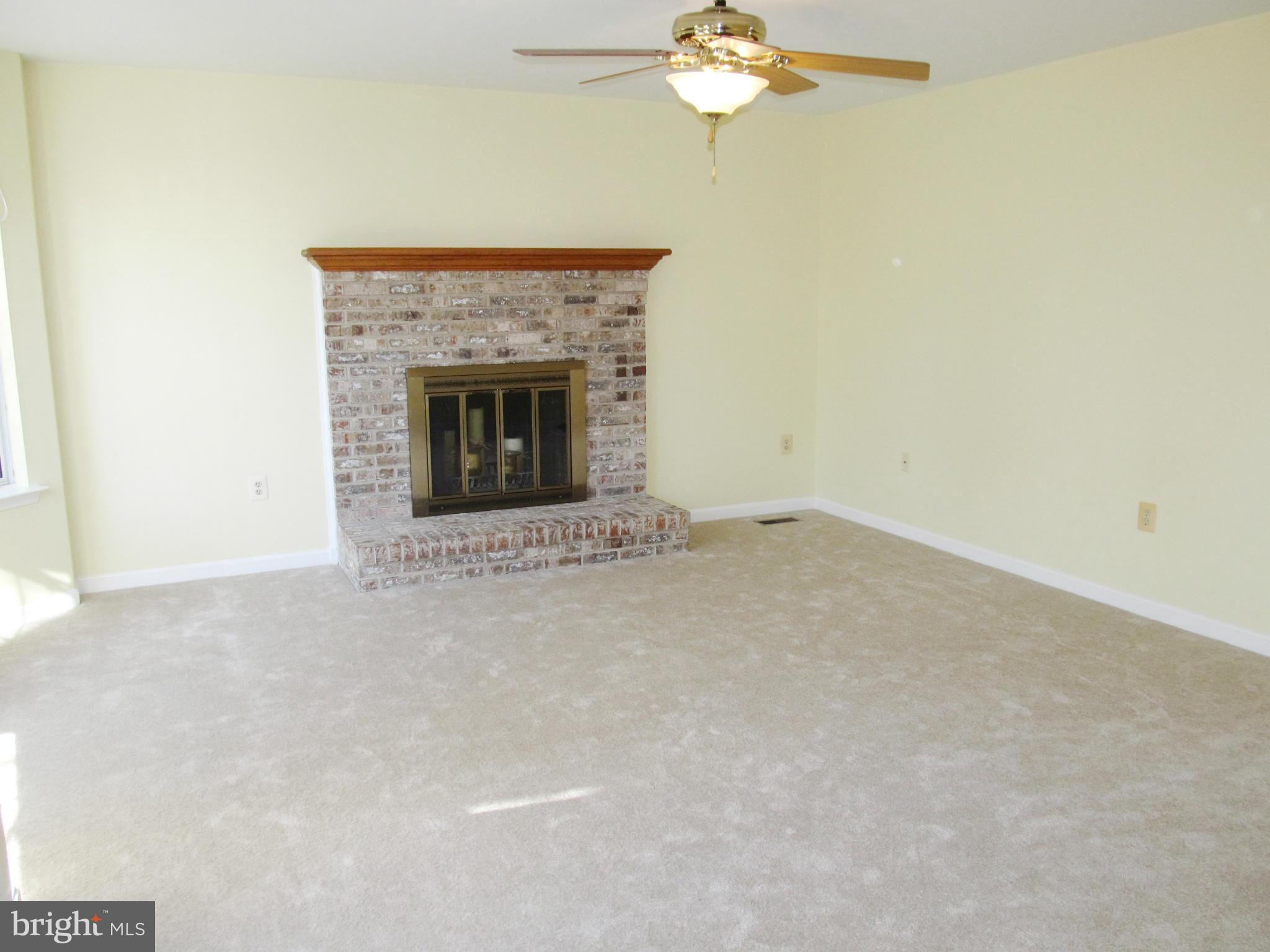 CONSTITUTION HILLS - Residential